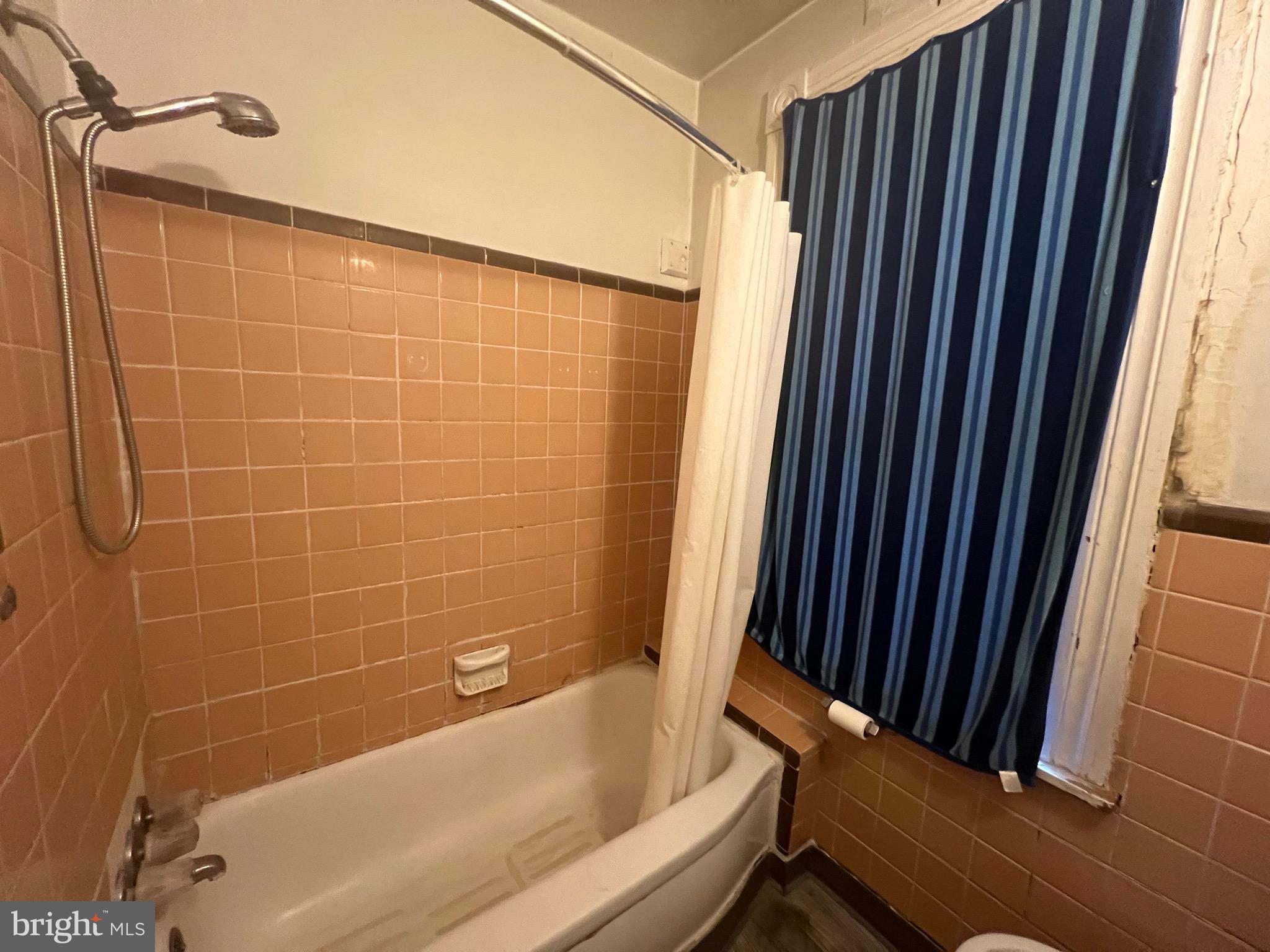 LANCASTER CITY WARD 7 - Residential