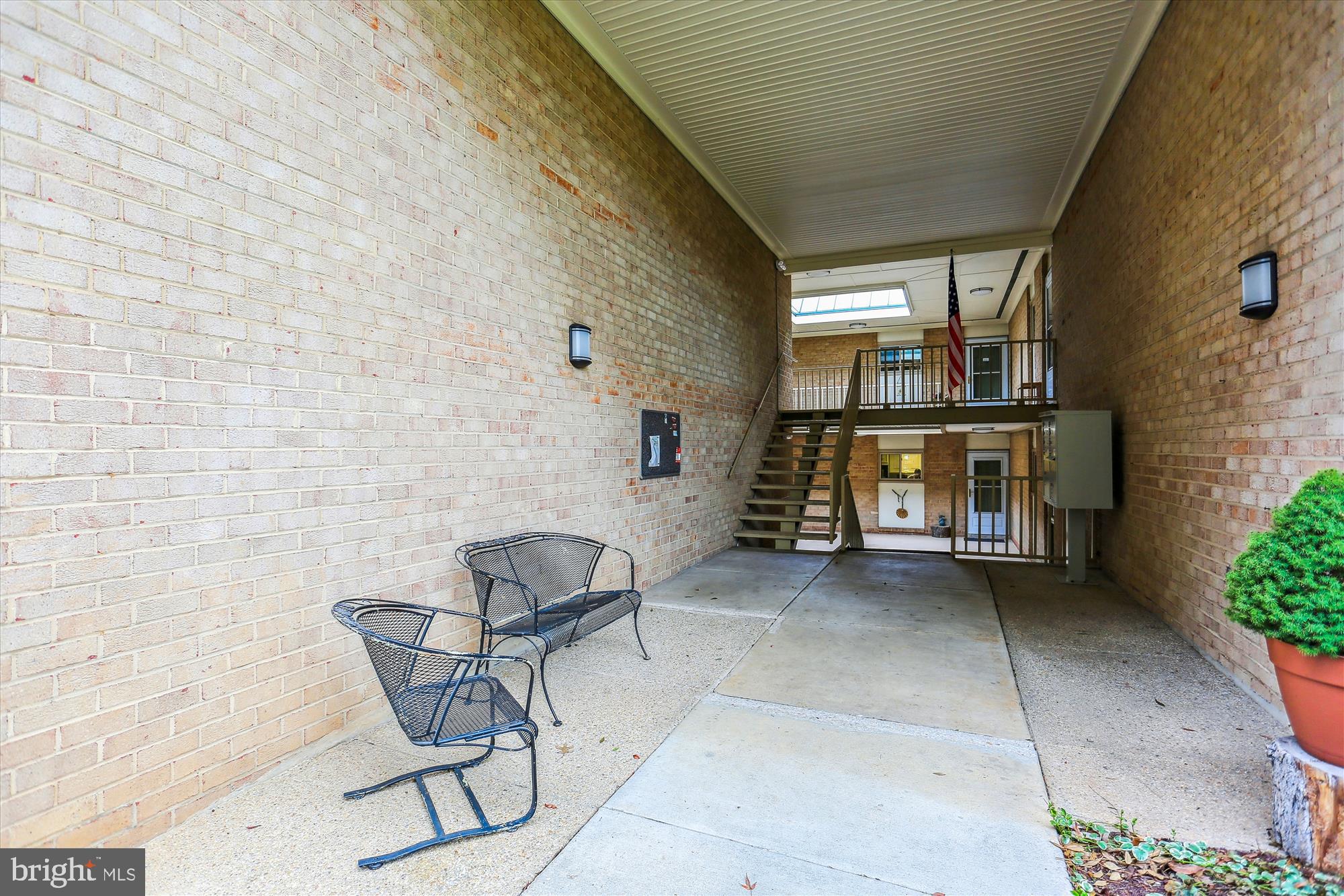 MONTGOMERY MUTUAL COOP - Residential