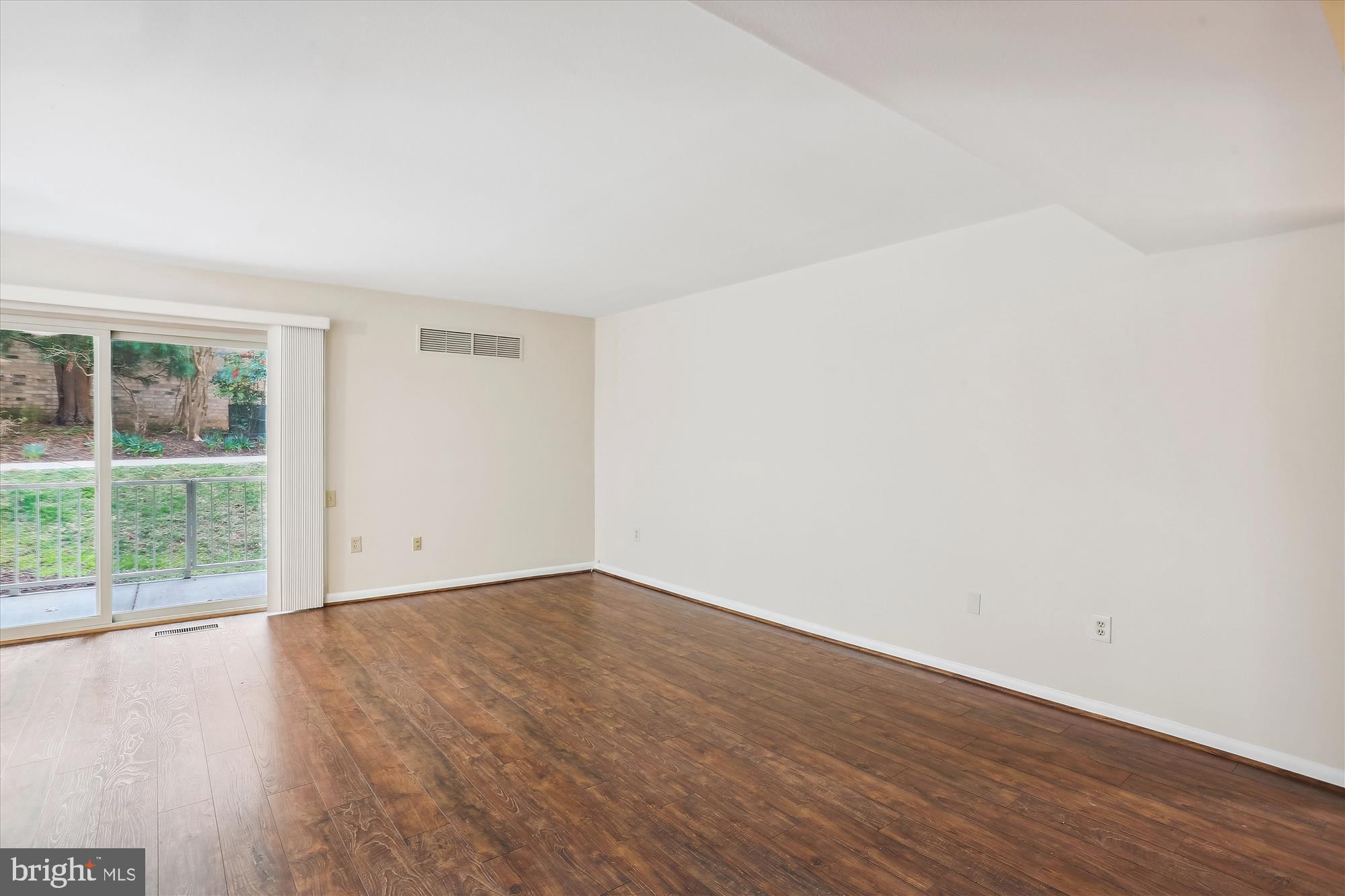 MONTGOMERY MUTUAL COOP - Residential