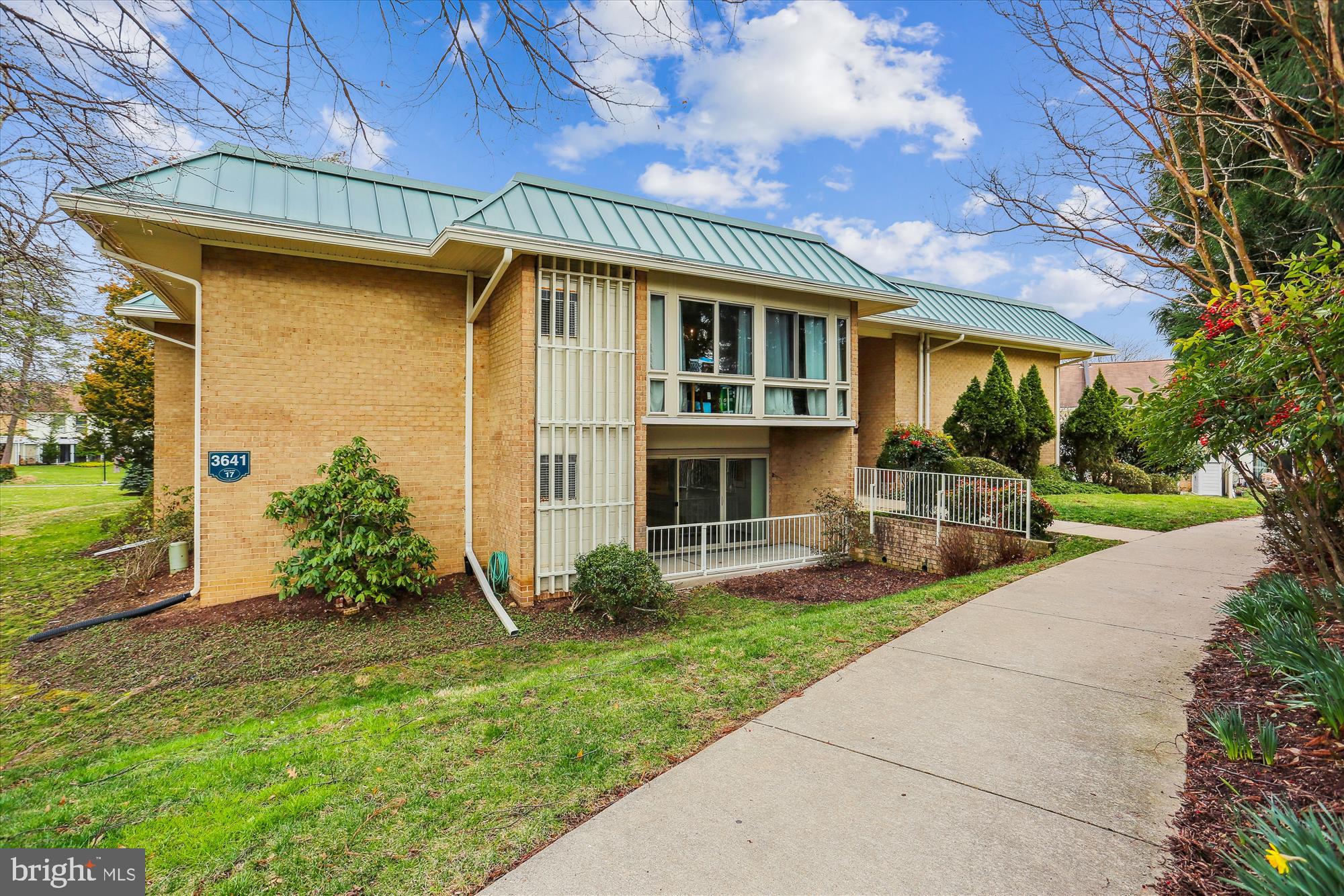 MONTGOMERY MUTUAL COOP - Residential