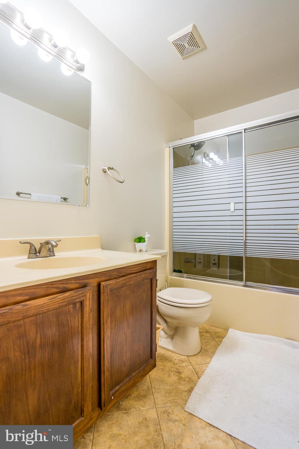 TIMBERGROVE - Residential