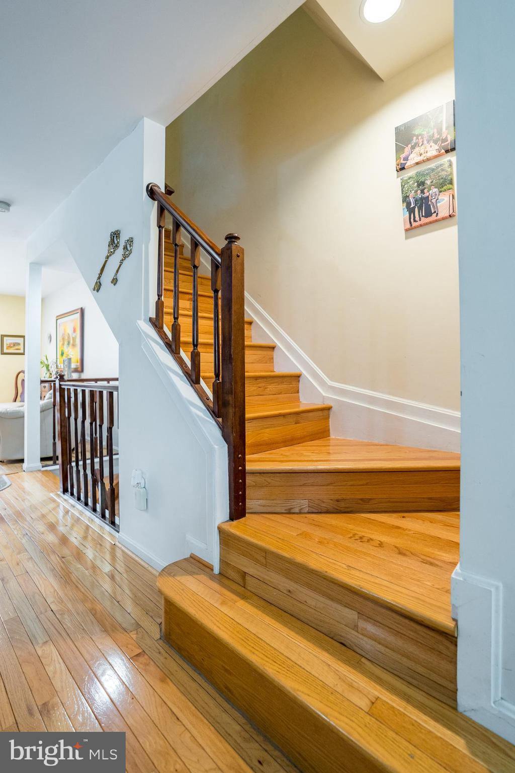 TIMBERGROVE - Residential