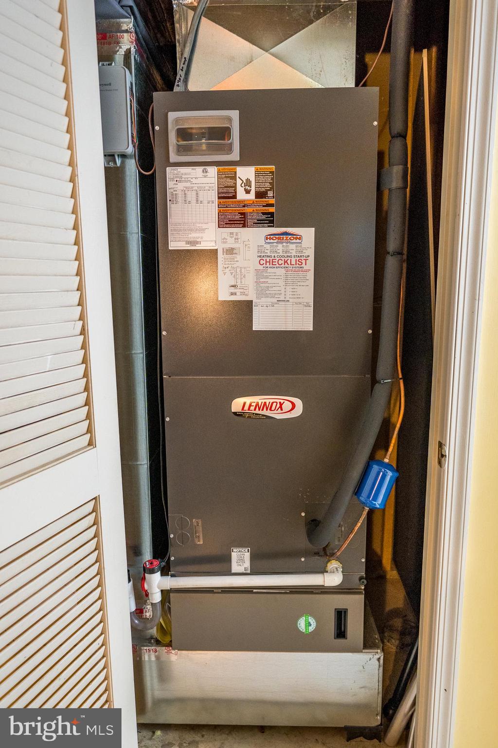 TIMBERGROVE - Residential