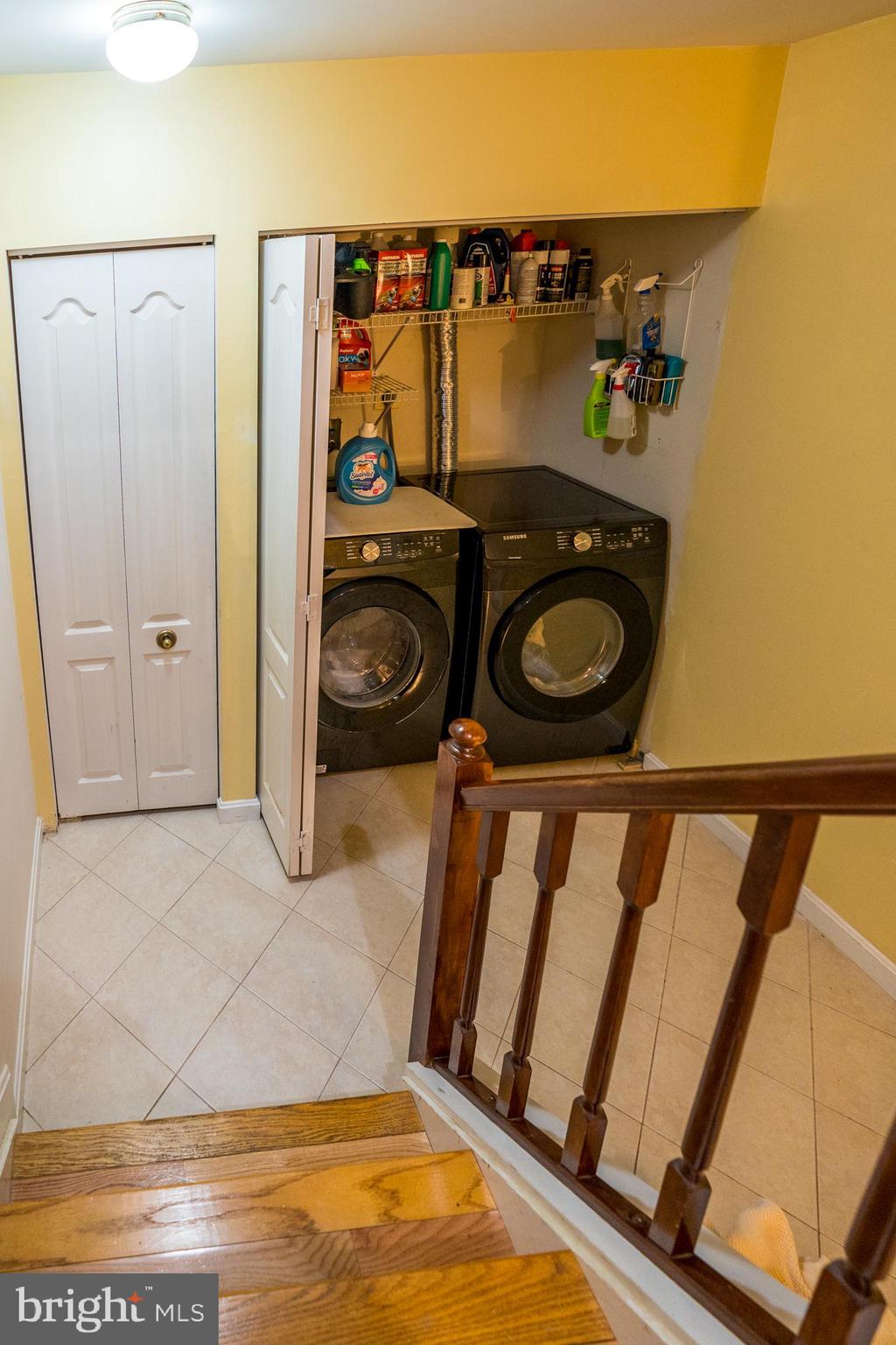 TIMBERGROVE - Residential