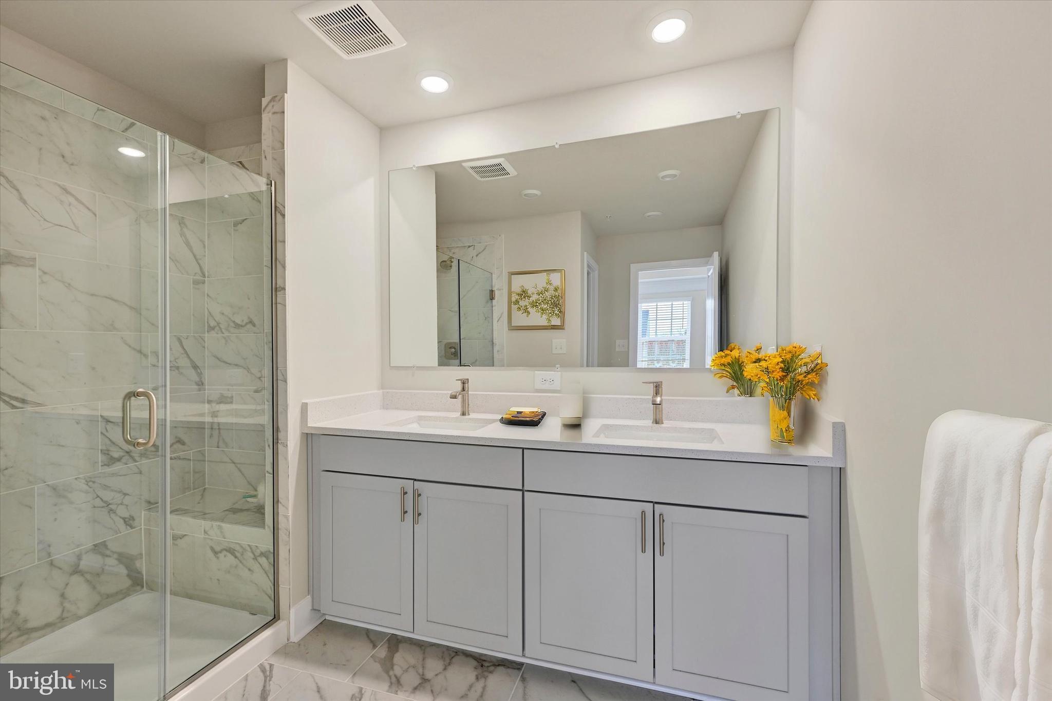 WOODHOLME - Residential