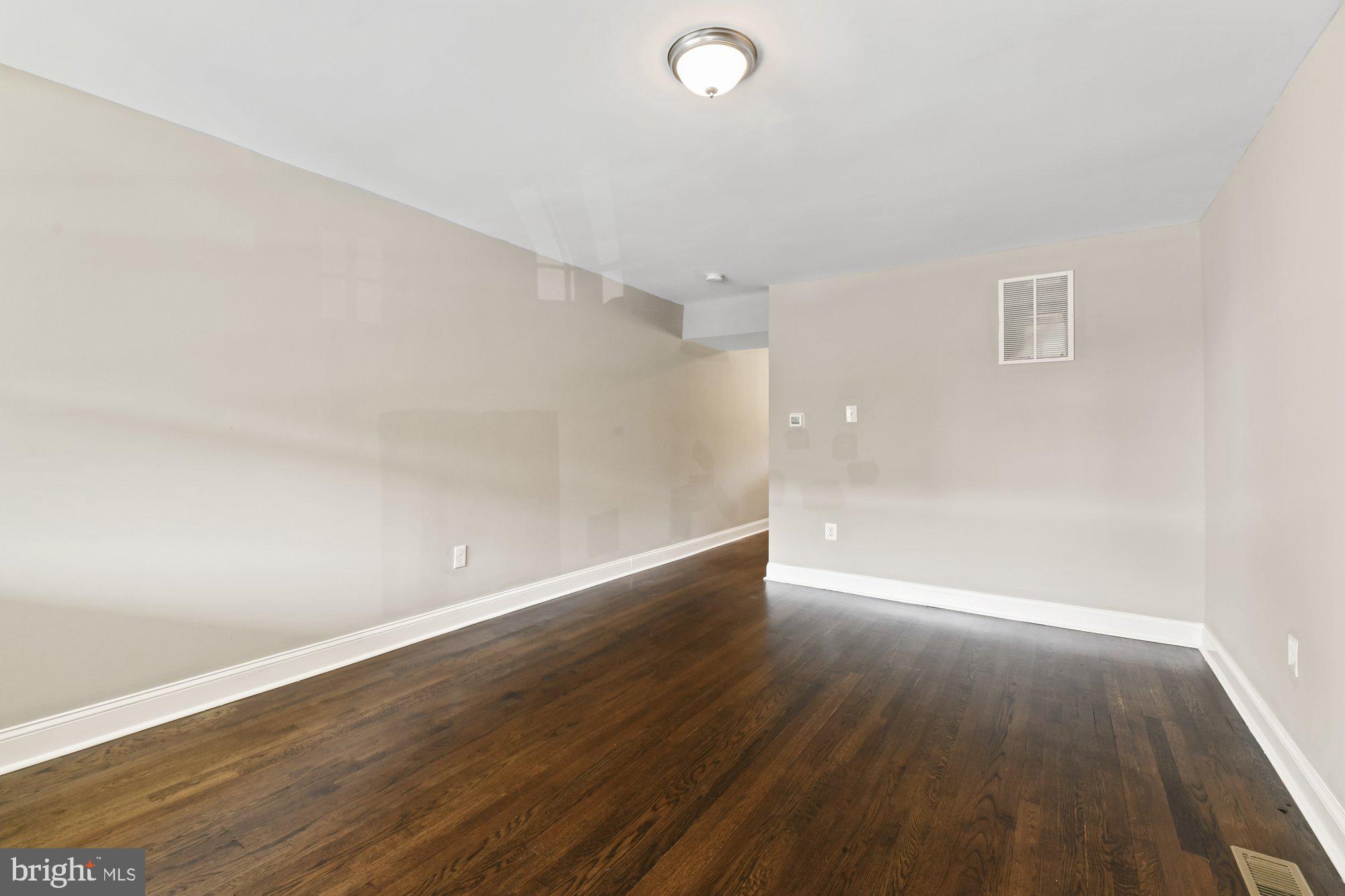 FRANKFORD - Residential