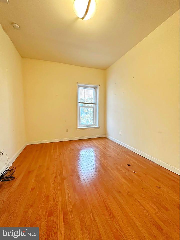 3900 TERRACE STREET 2