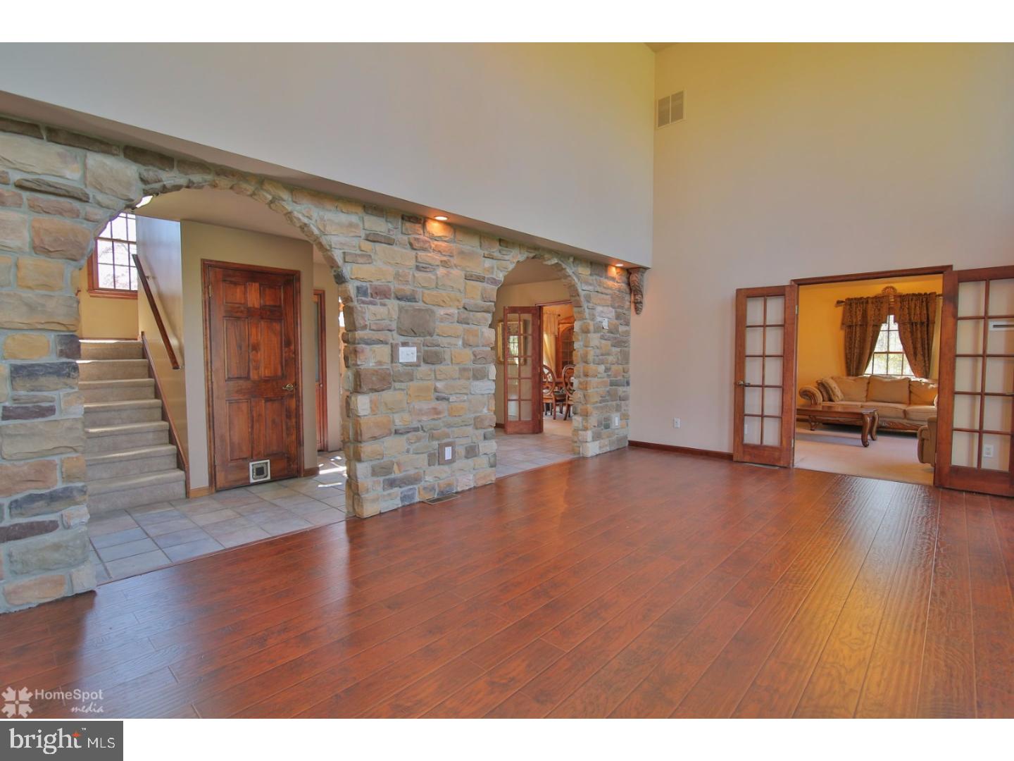 BRAMBLE RIDGE - Residential