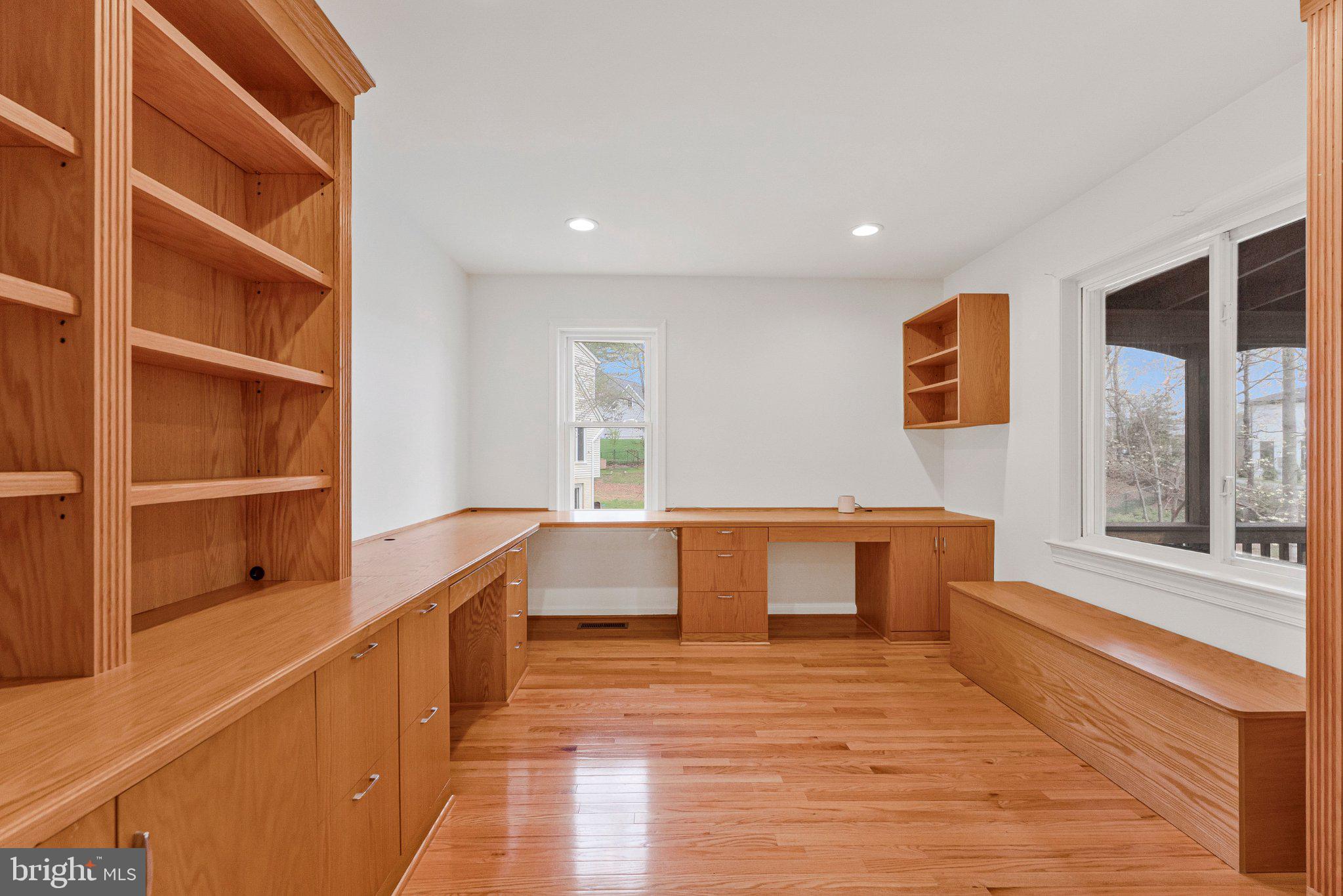 COLVINS GLEN - Residential