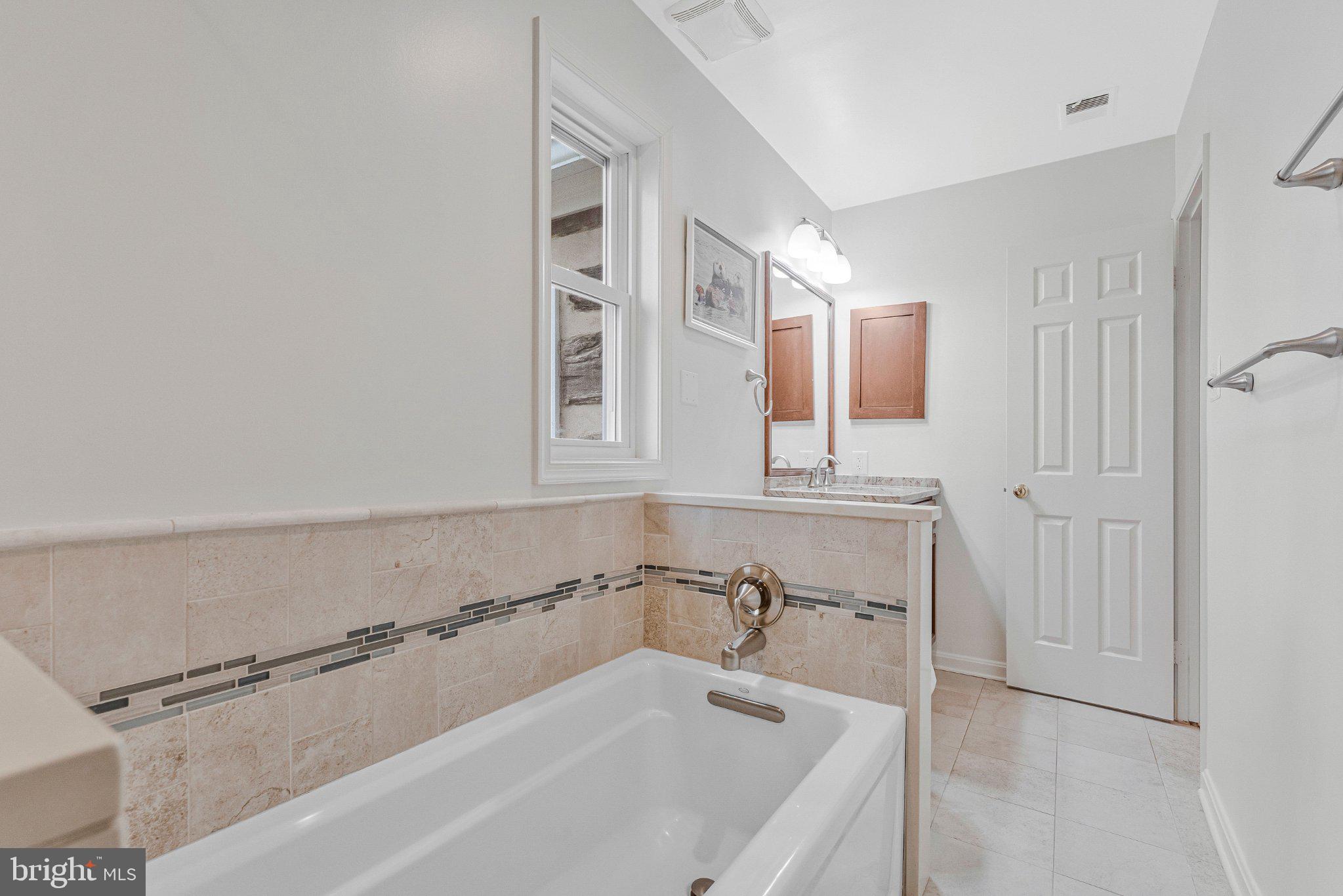 COLVINS GLEN - Residential
