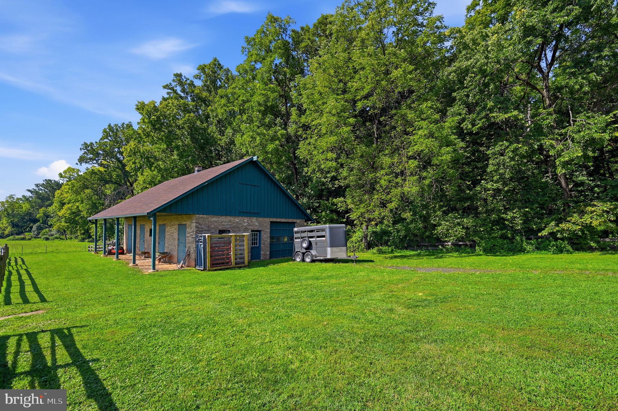 42243 SUGARLOAF VIEW LANE