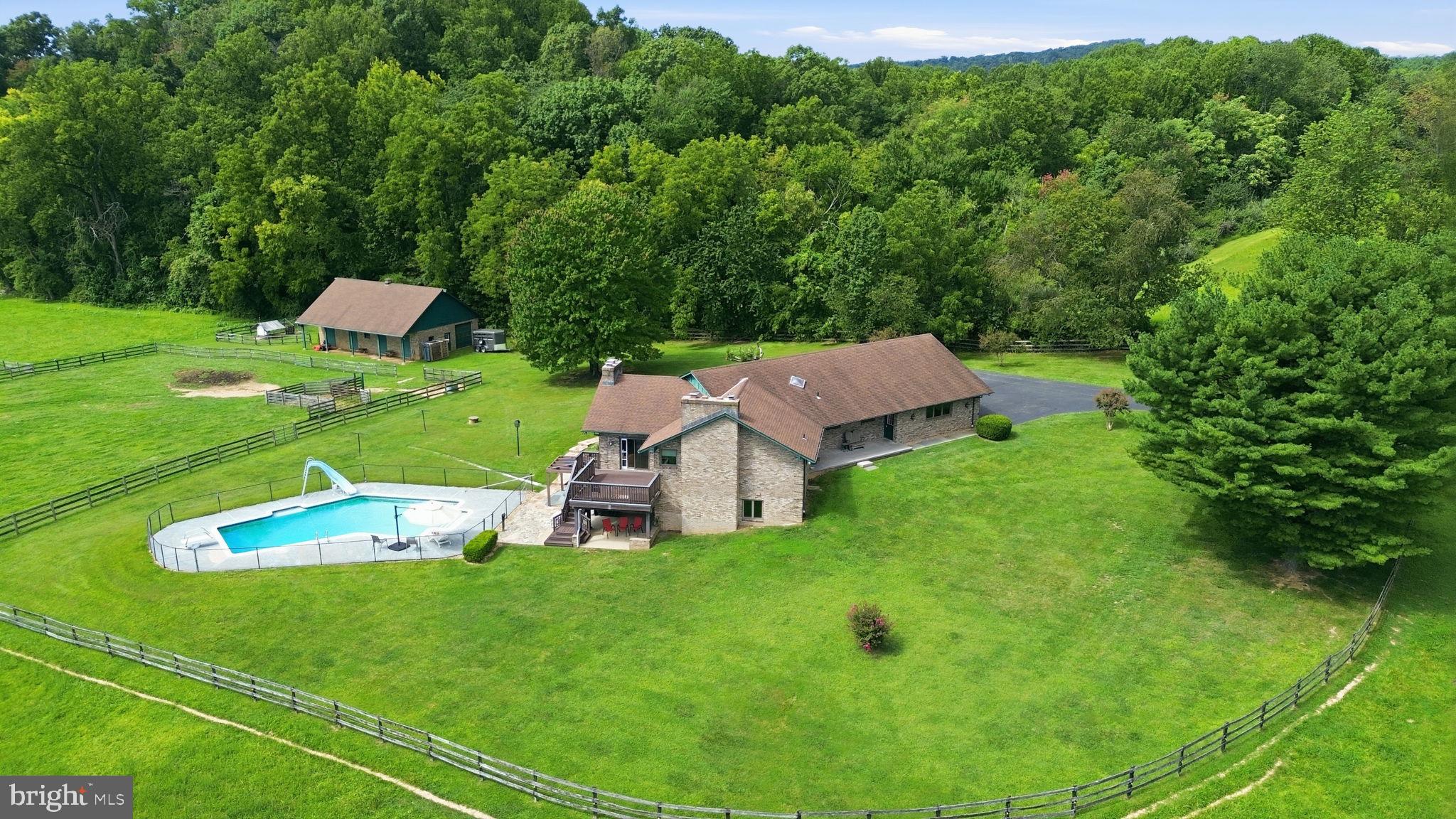 42243 SUGARLOAF VIEW LANE