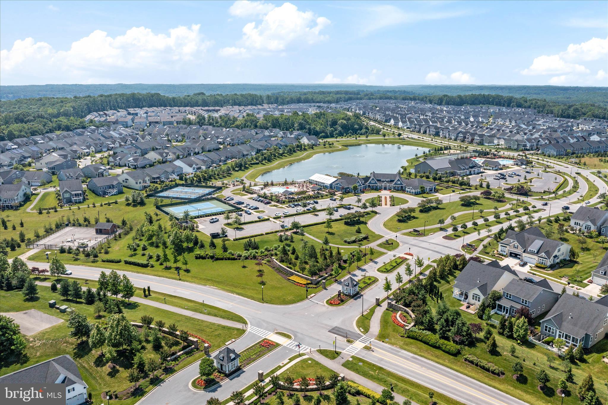 TWO RIVERS - Residential