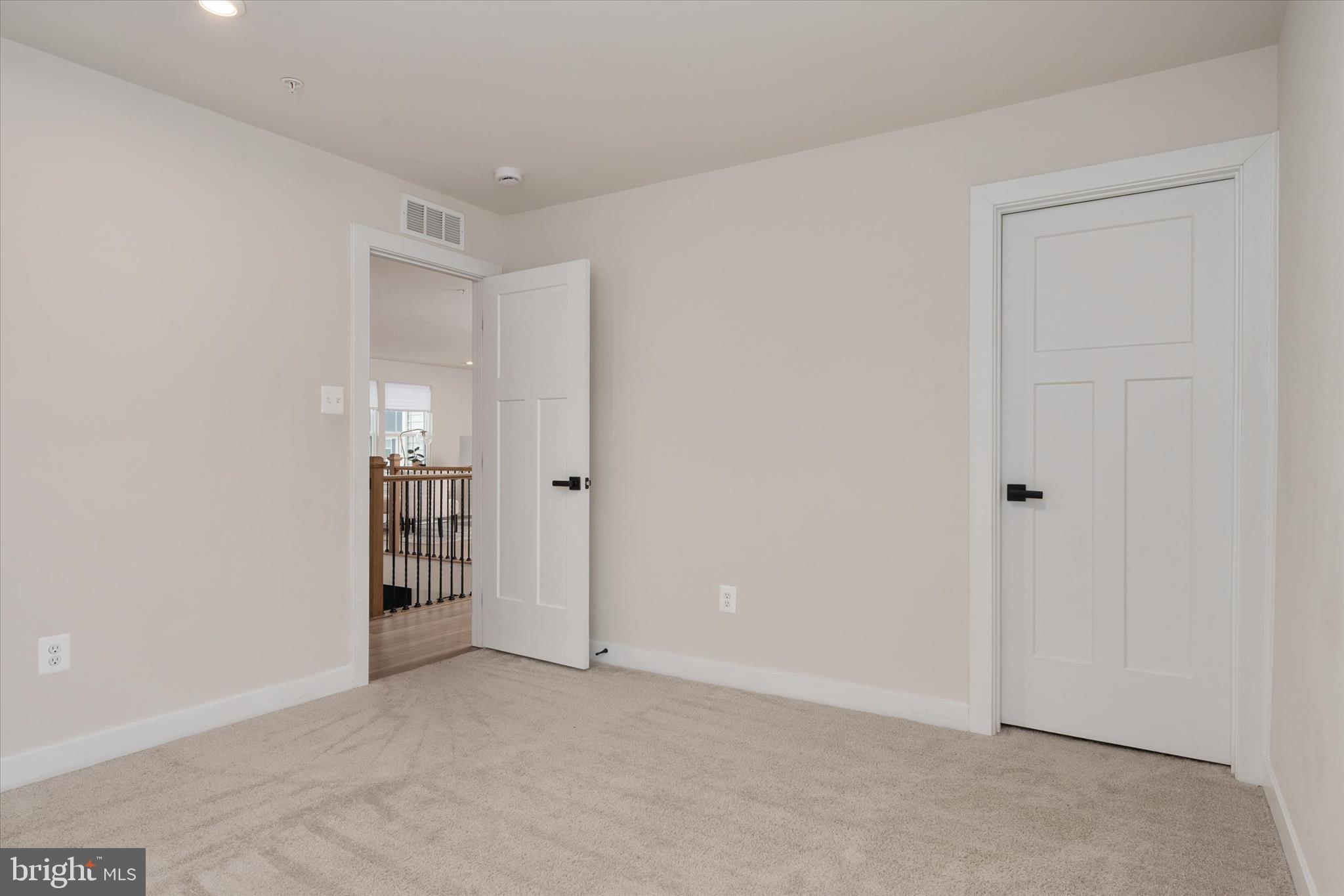 TWO RIVERS - Residential