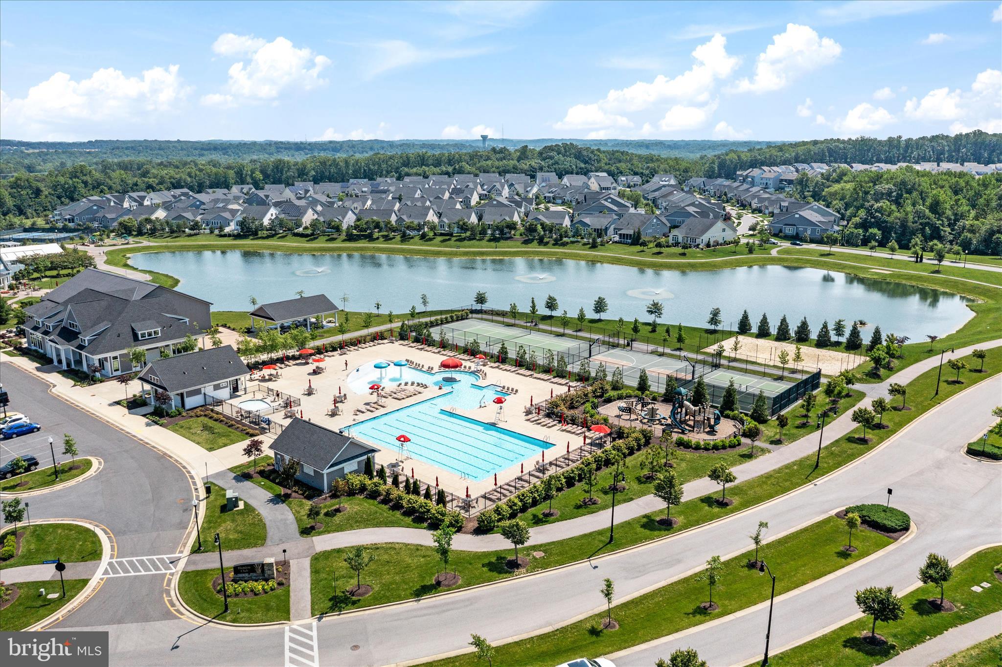 TWO RIVERS - Residential