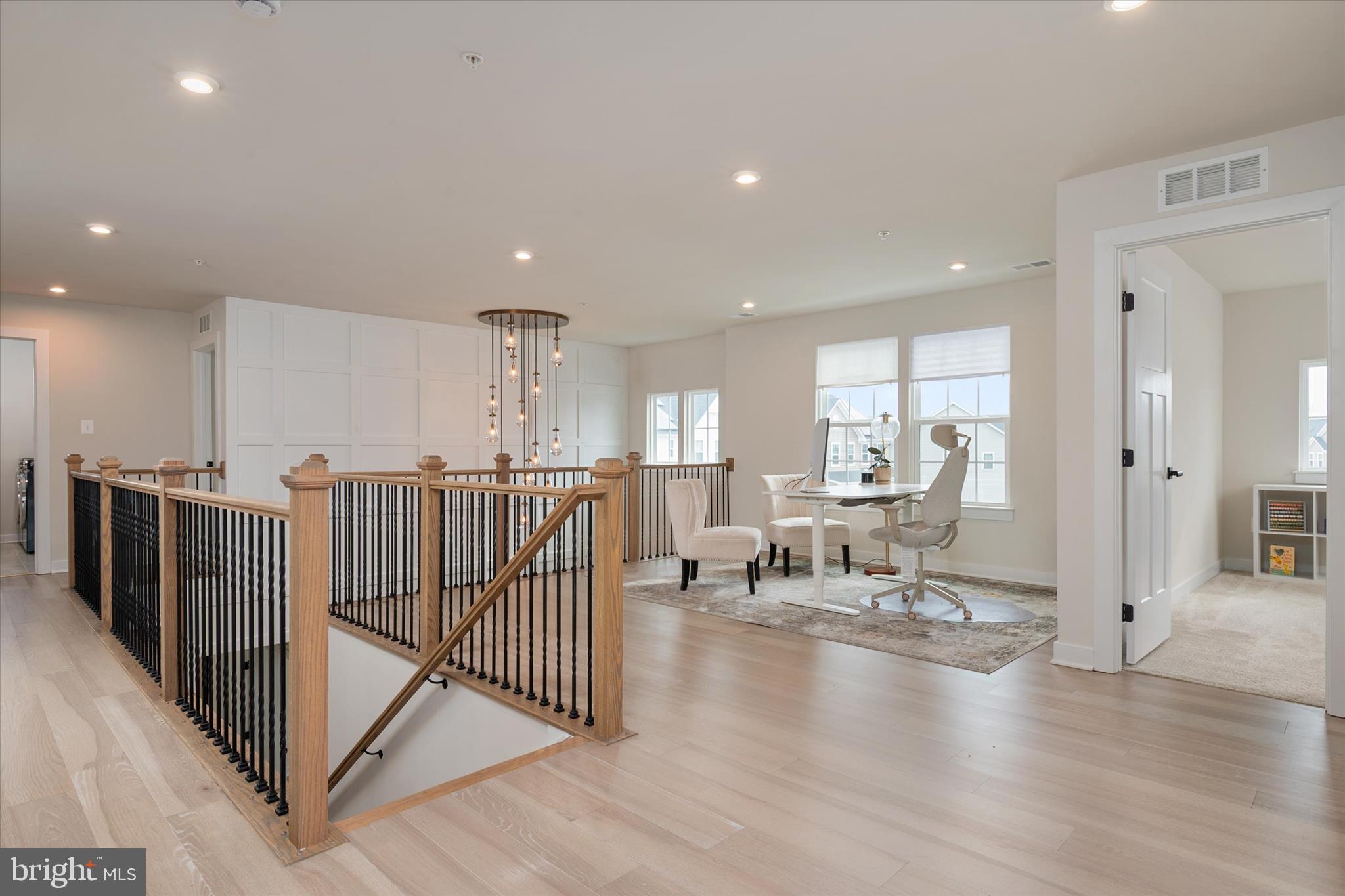 TWO RIVERS - Residential