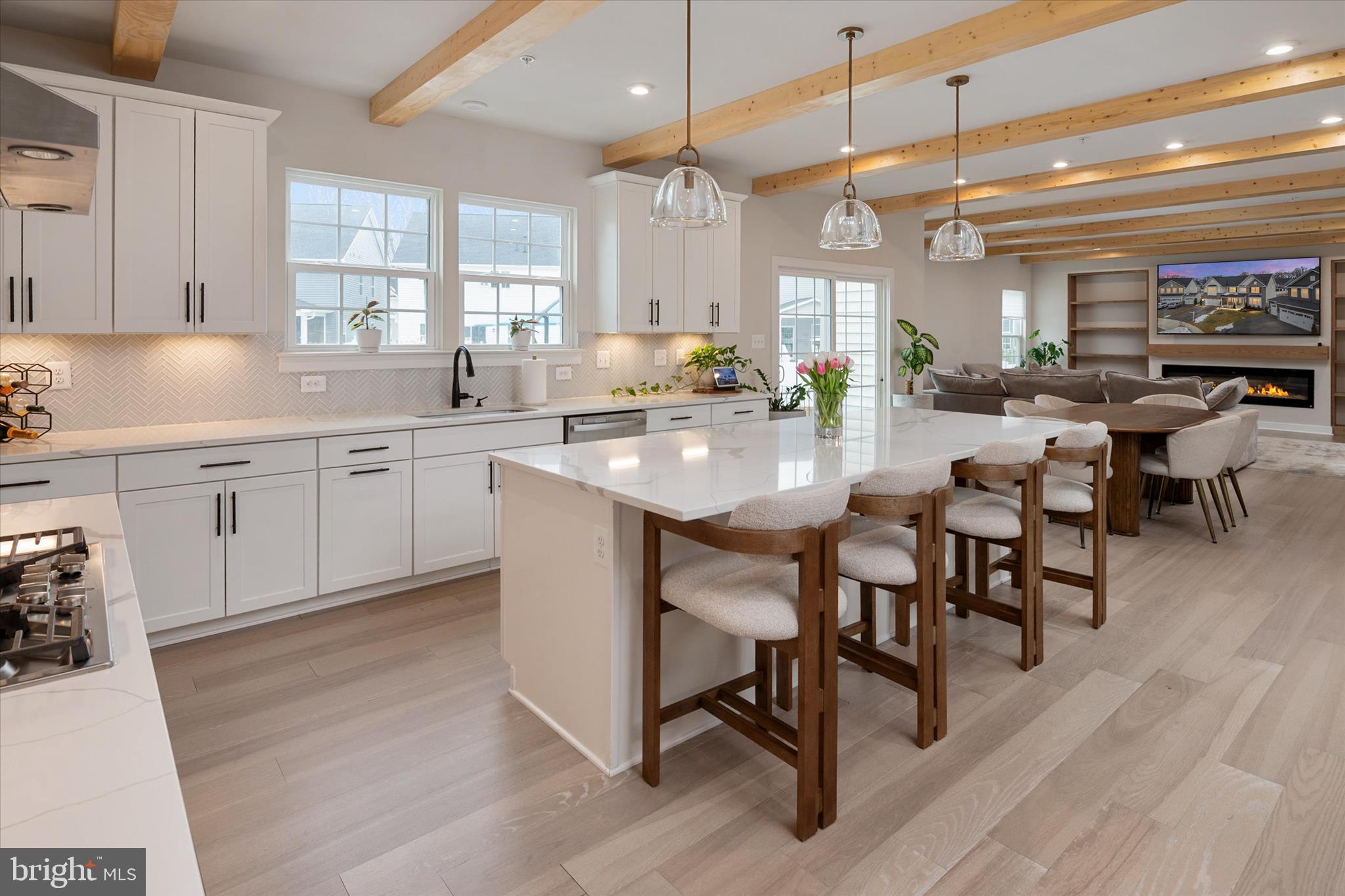 TWO RIVERS - Residential