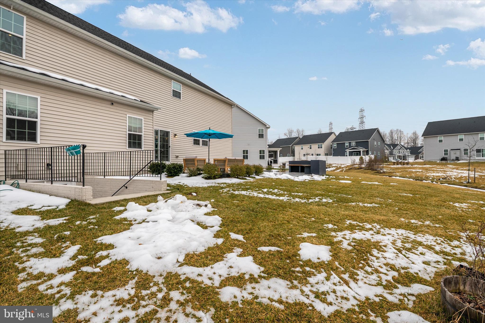 TWO RIVERS - Residential