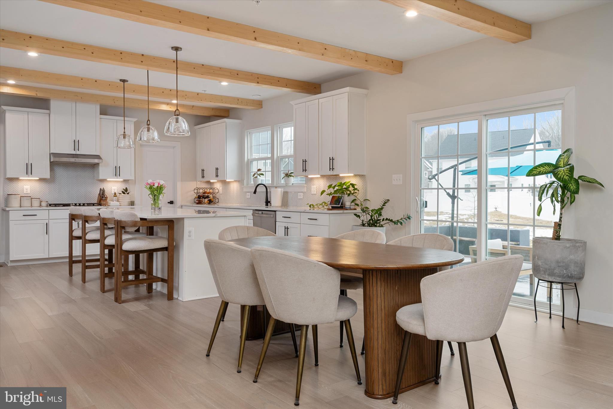 TWO RIVERS - Residential