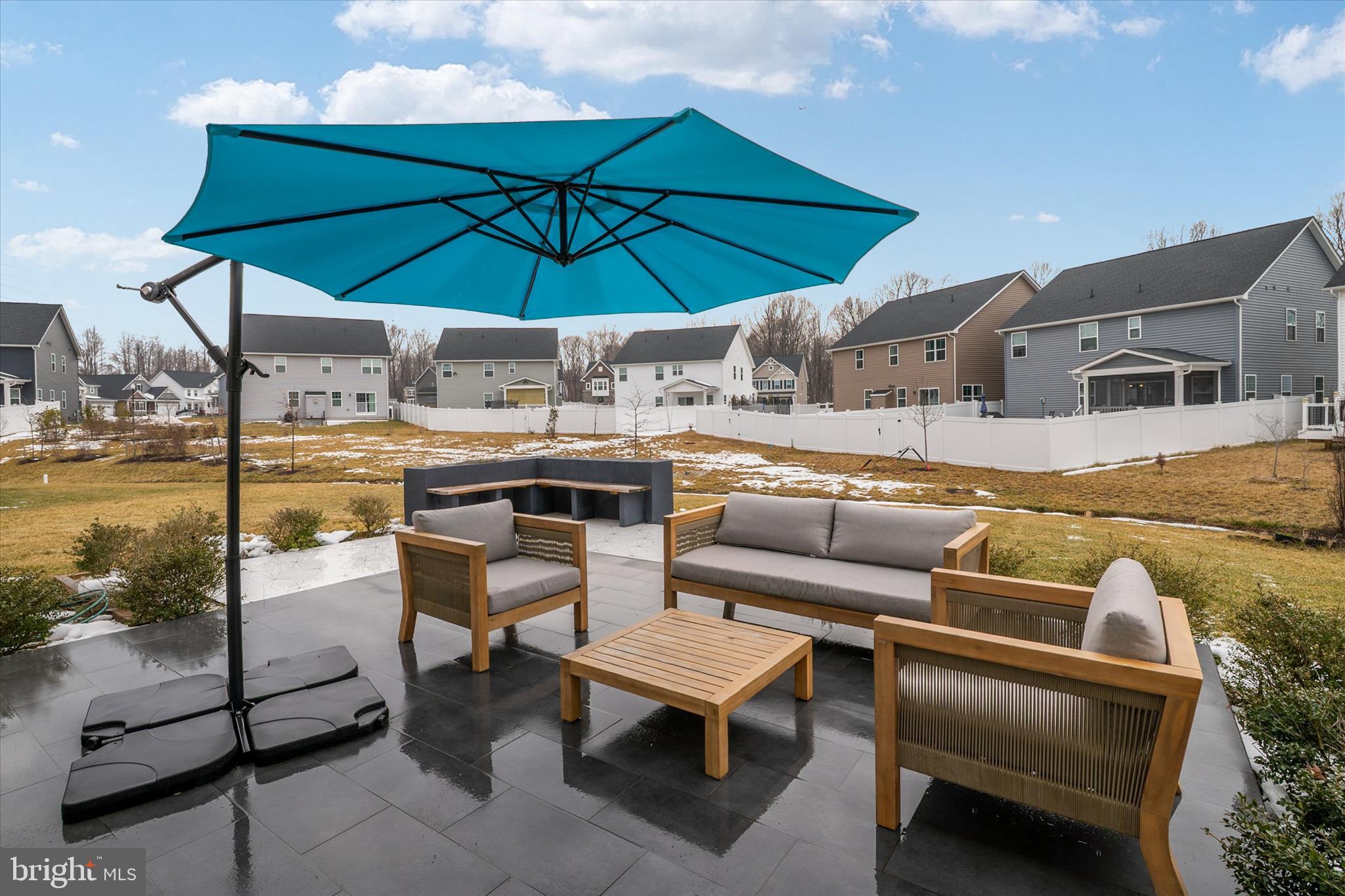 TWO RIVERS - Residential