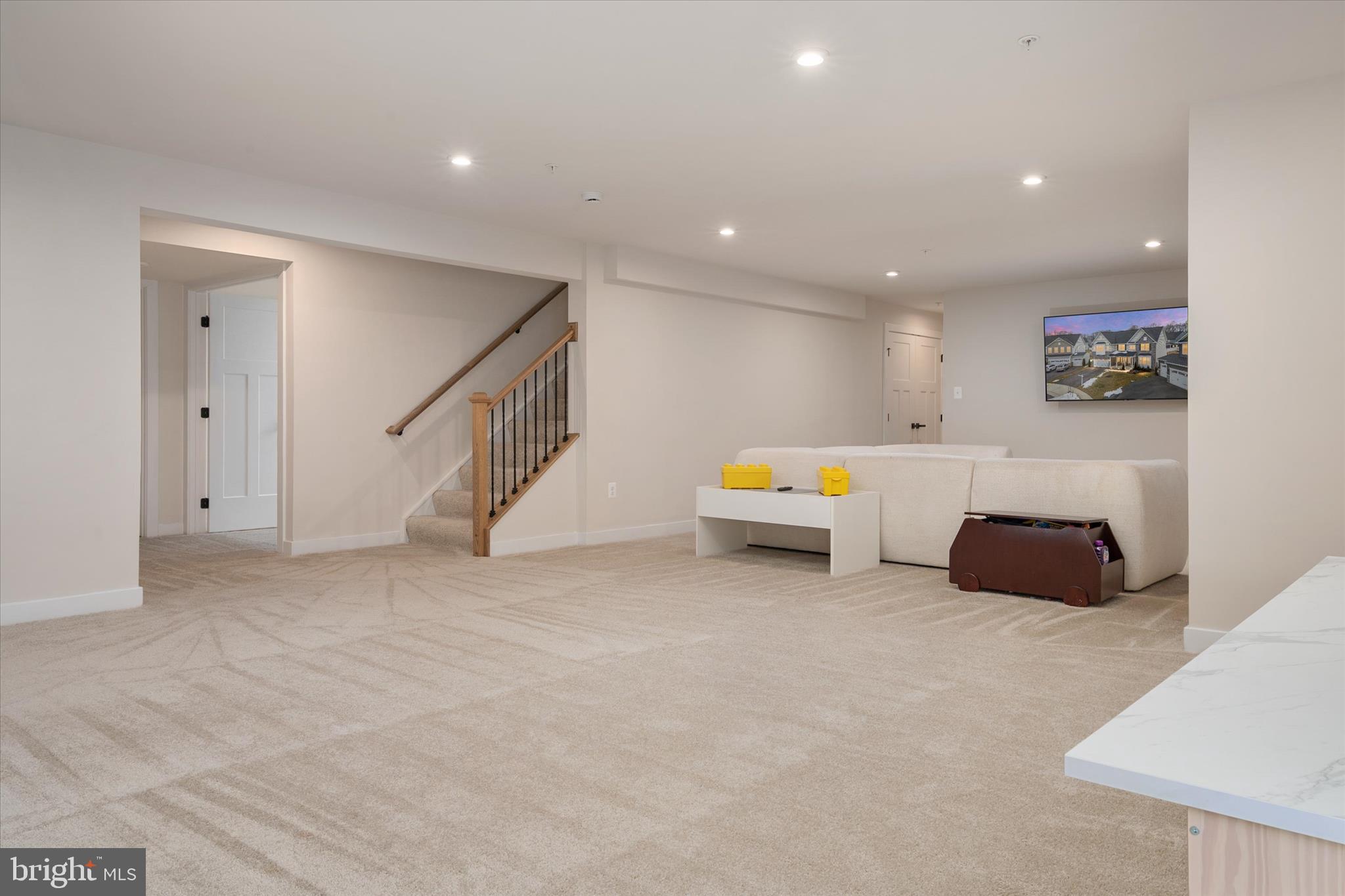 TWO RIVERS - Residential