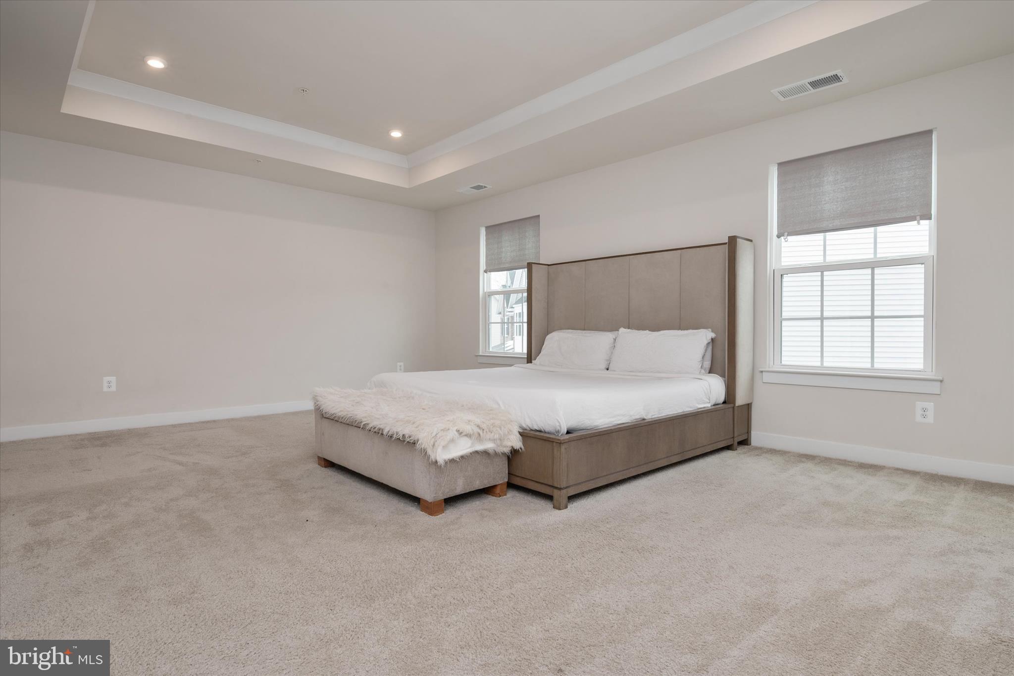 TWO RIVERS - Residential