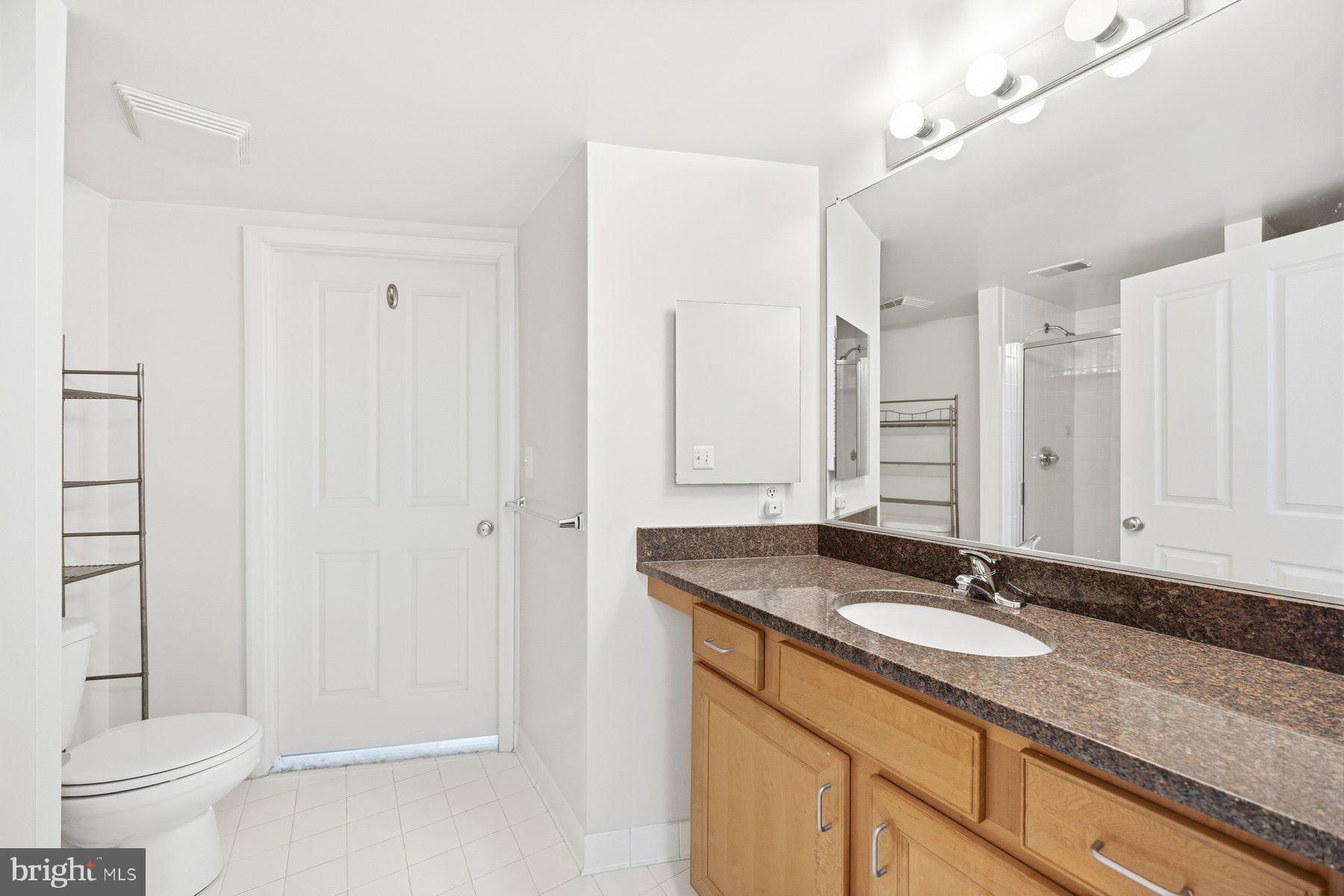 INNER HARBOR - Residential Lease