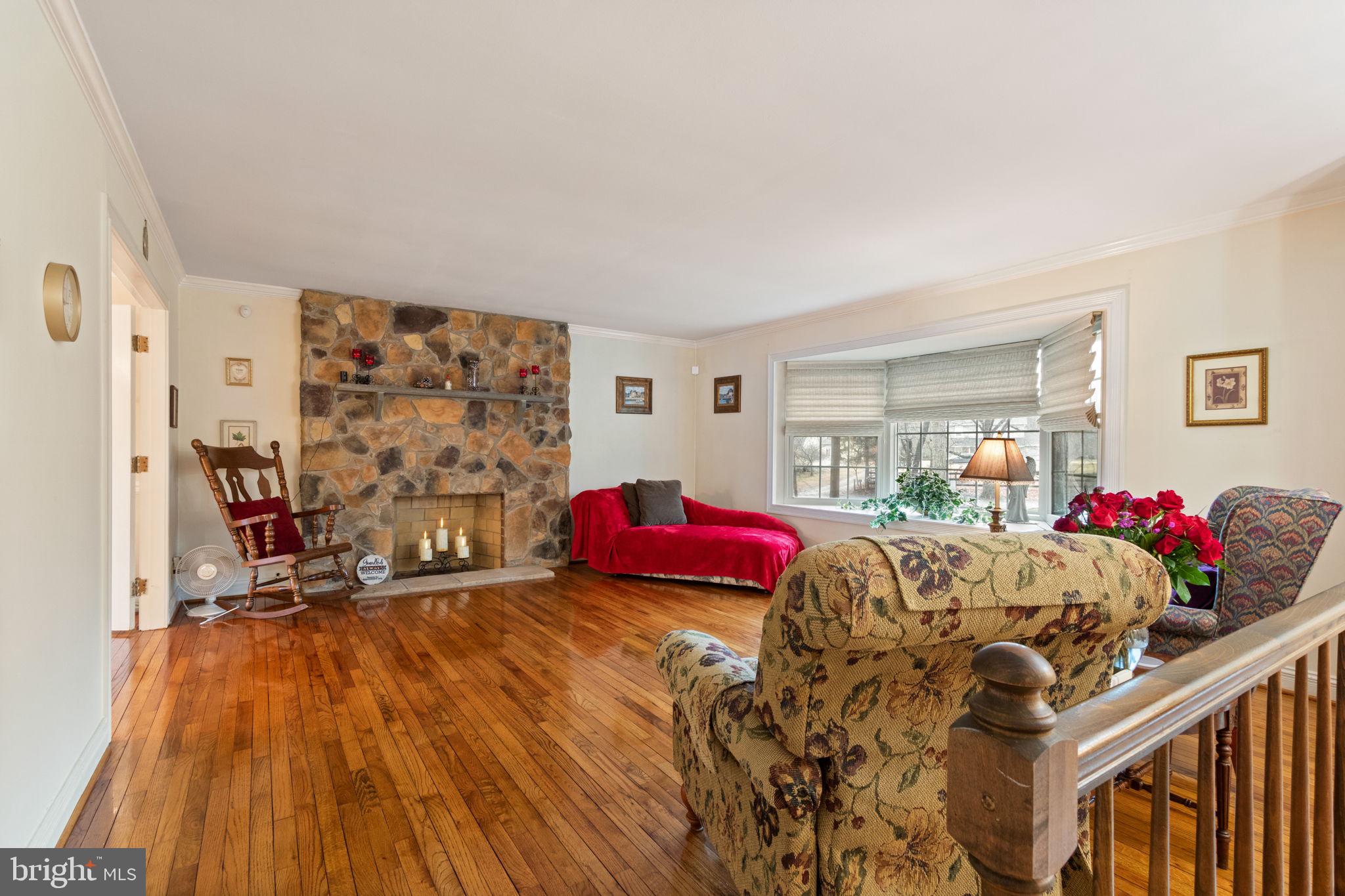 54 RICHARDS FERRY ROAD