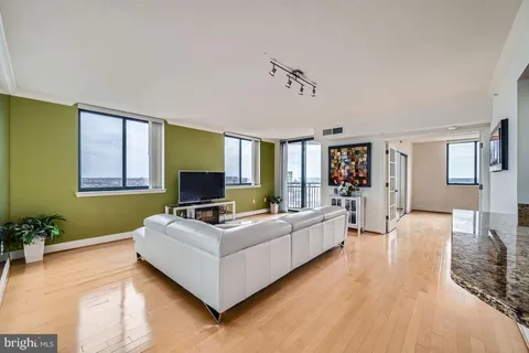 414 Water Street Unit 2713, Baltimore, MD 21202 - MLS#: MDBA2154662