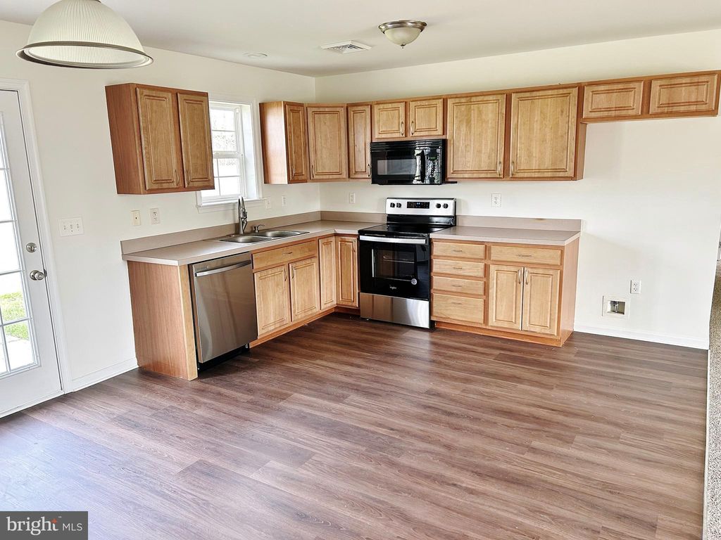 Photo of 124 Penn Oak Drive, Bainbridge, PA 17502 (MLS # PALA2044606)