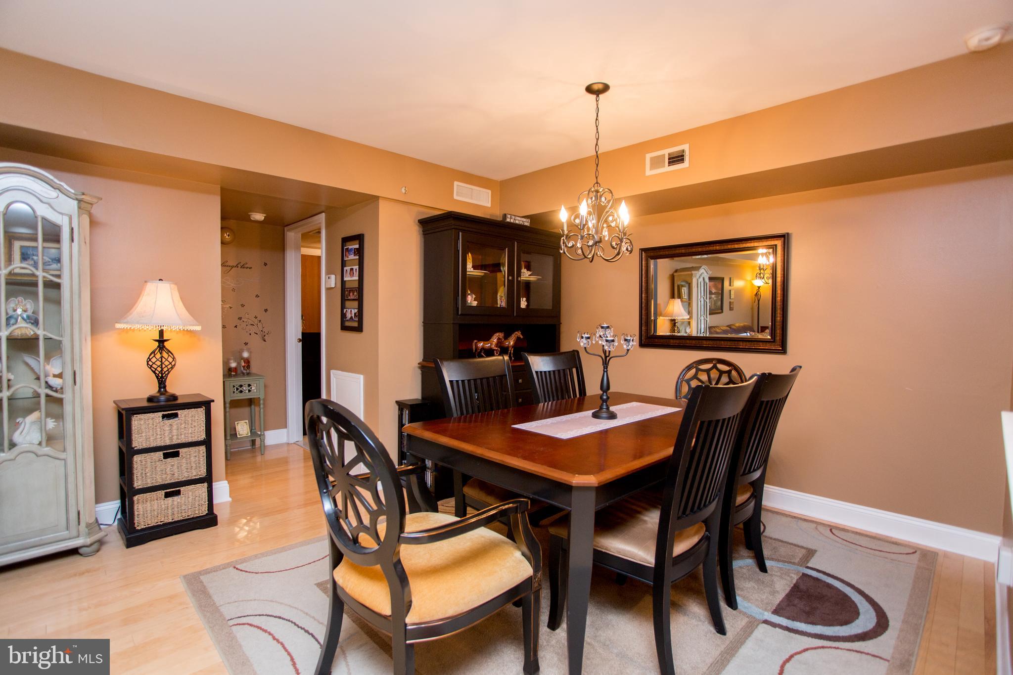 STEAMBOAT STATION - Residential