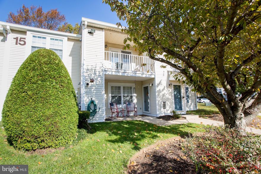 Enjoy maintenance-free living in this beautifully updated first floor 2-bed, 2-bath condo in highly desirable Steamboat Station. This unit is situated in a great location within the community and has direct access to plenty of parking making it a breeze to haul in shopping bags. The living room is comfortably large and is open to the dining room with room for seating for 6. The kitchen has been updated with light maple, Shaker cabinetry with under-cabinet lighting, tile backsplash, granite-look solid surface counters, and vinyl flooring. Hardwood flooring was installed throughout the main living area and bedrooms. The main bedroom is quite large and has a walk-in closet, as well as a fully updated master bath which features a tall cherry vanity and cherry fixtures, and a stall shower with glass doors. The second bedroom can be used as a flex space such as a den or office and has two double closets. The hall bath is also beautifully renovated with cherry fixtures and provides access to the laundry room. Included in your condo fees is exterior lawn maintenance, common area maintenance, snow removal, trash removal and exterior building maintenance. Other features include: a water purifier under the kitchen sink, and a tankless hot water heater for unlimited hot water. No pets permitted in this community. Easy access to major roadways and lots of shopping and dining. Make your appointment today!