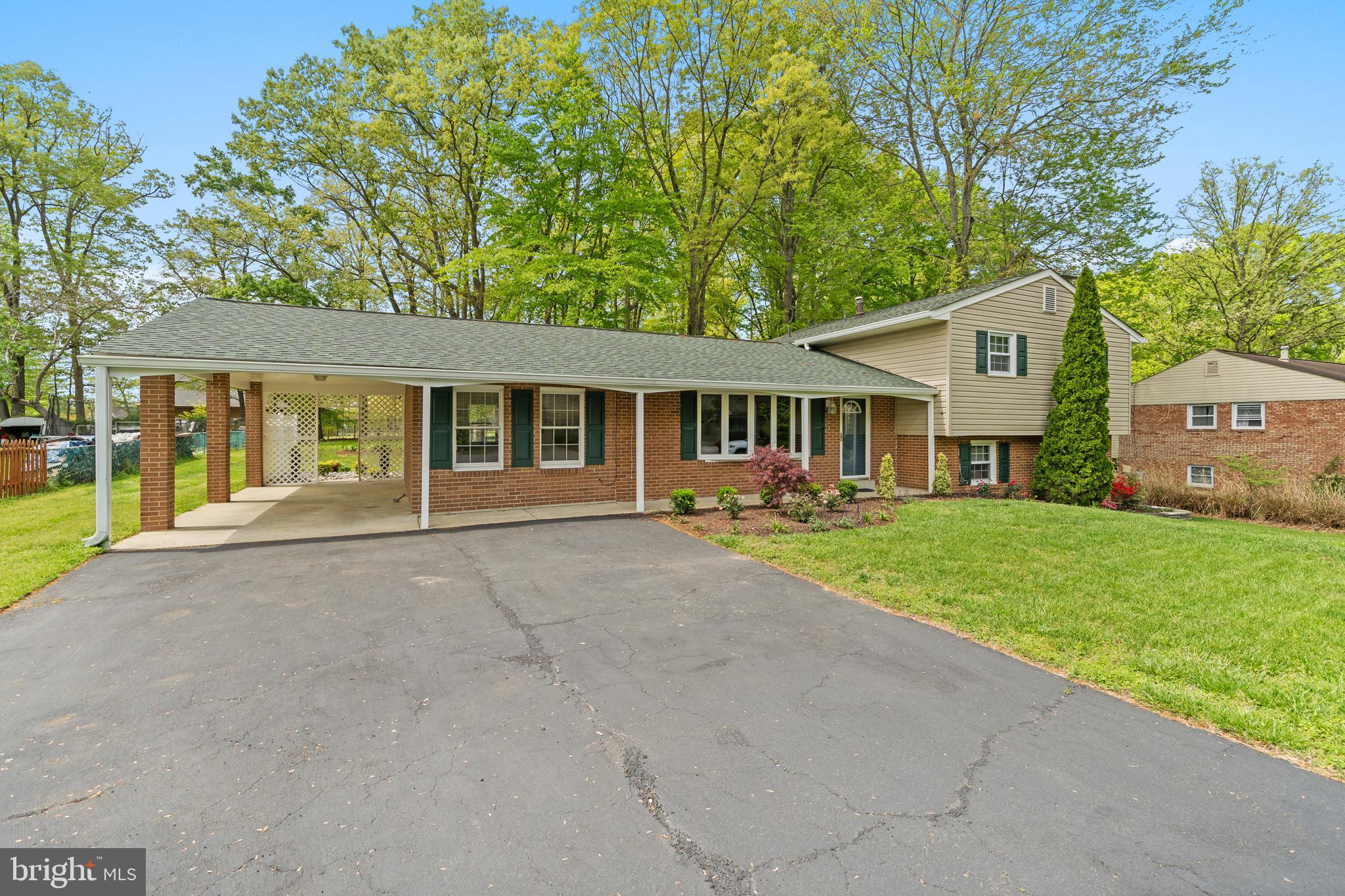 OAK HILL EST SUB - Residential