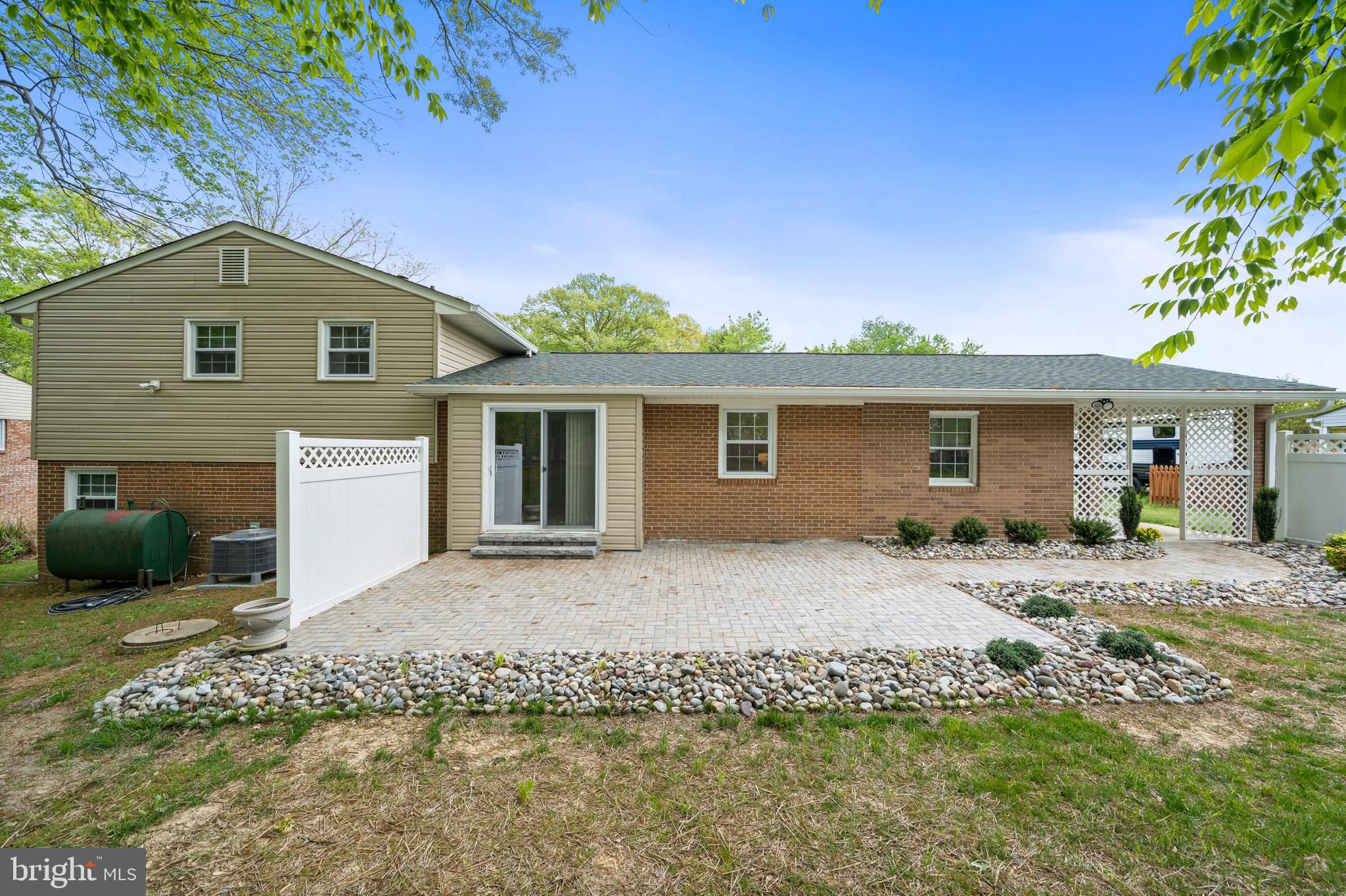 OAK HILL EST SUB - Residential