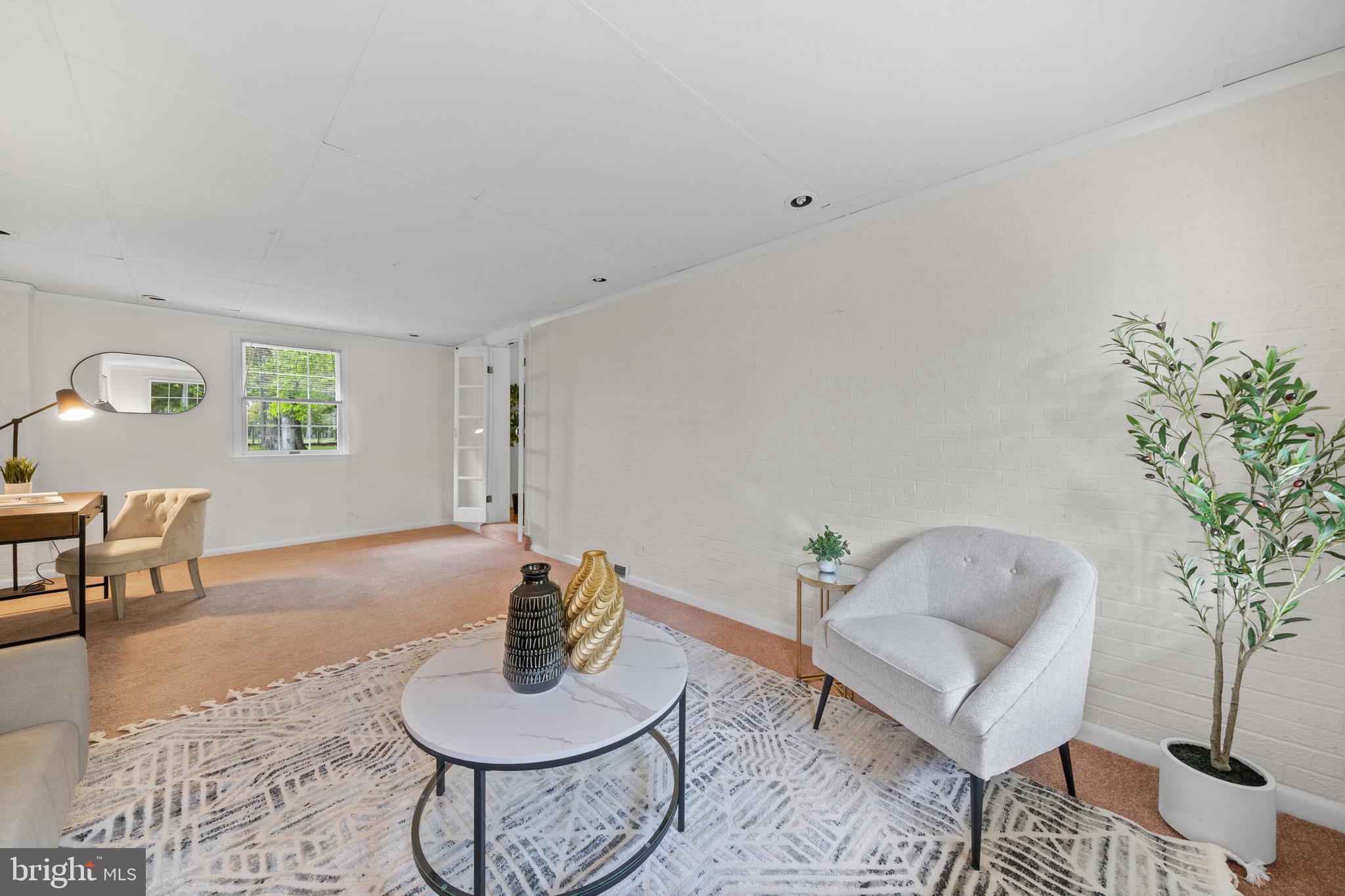 OAK HILL EST SUB - Residential