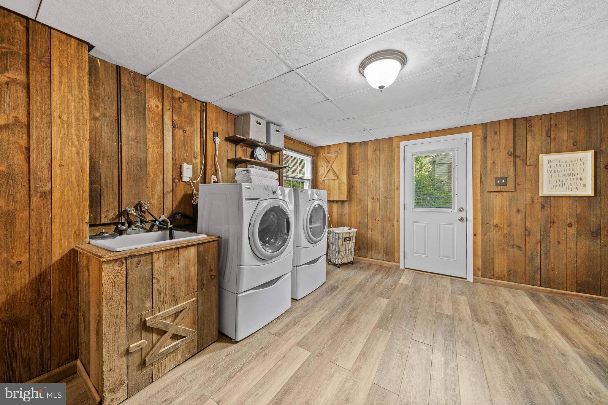 OAK HILL EST SUB - Residential