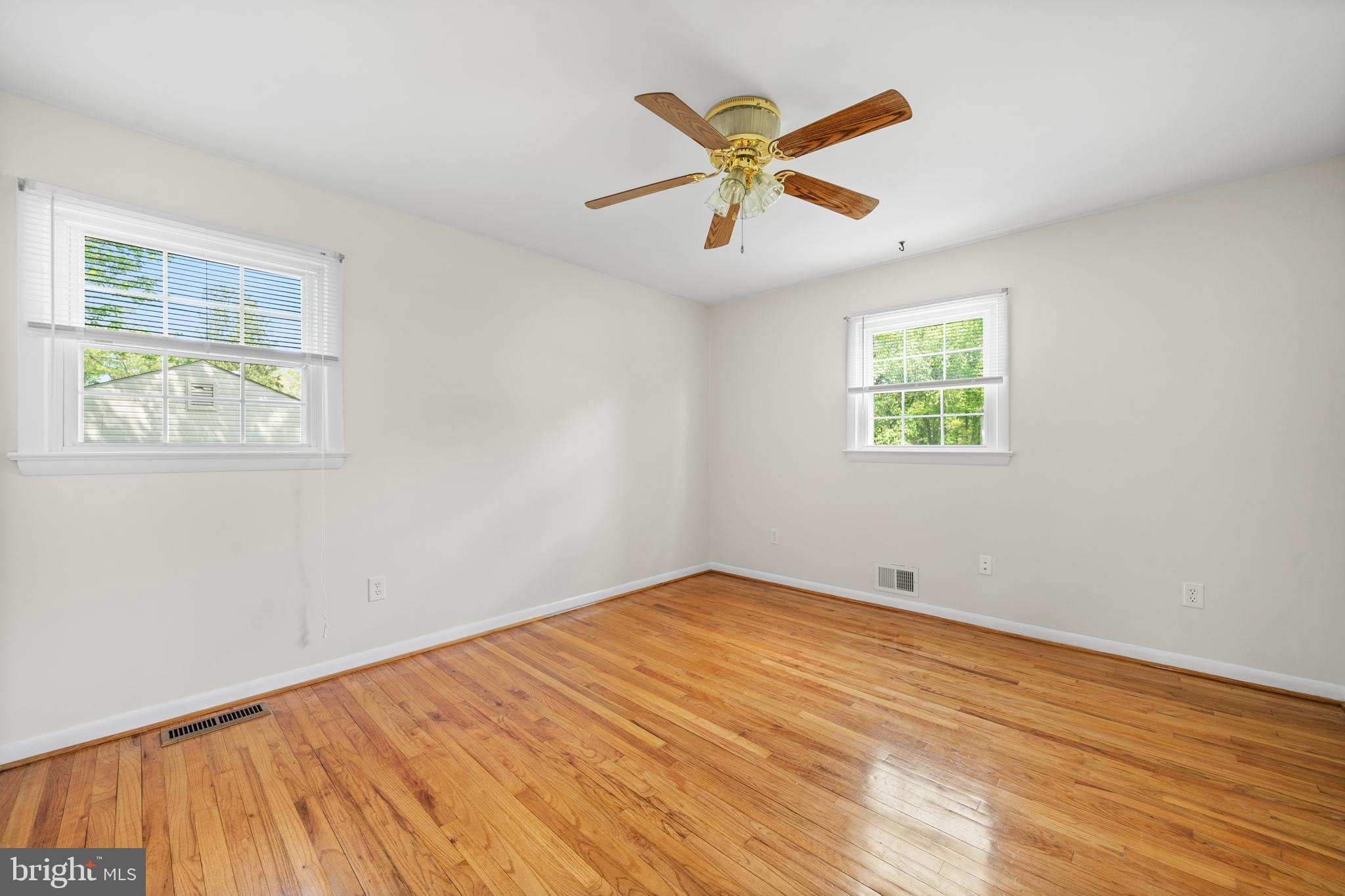 OAK HILL EST SUB - Residential