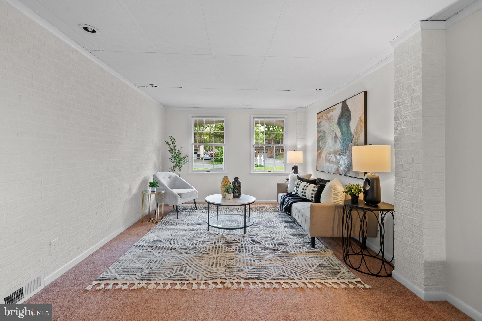 OAK HILL EST SUB - Residential