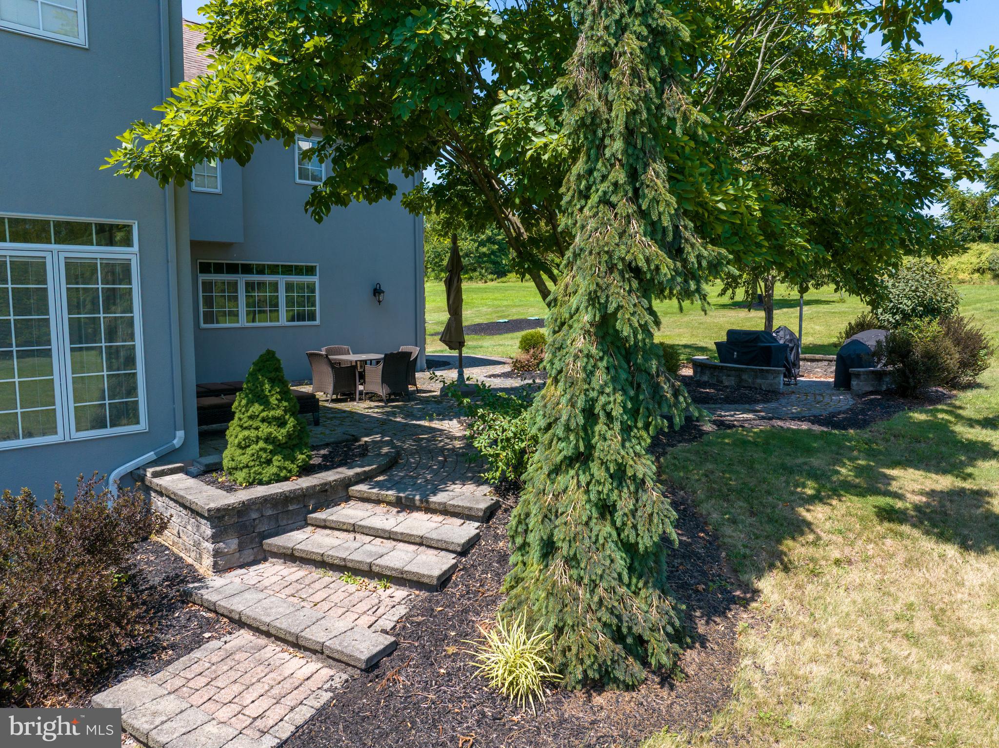 FOX HOLLOW - Residential