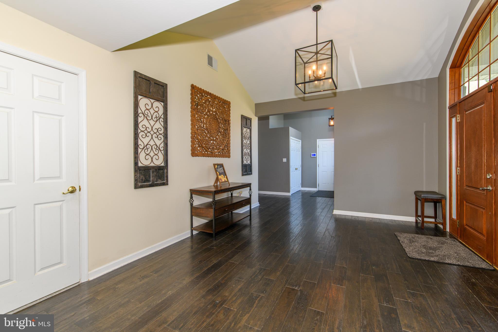 FOX HOLLOW - Residential