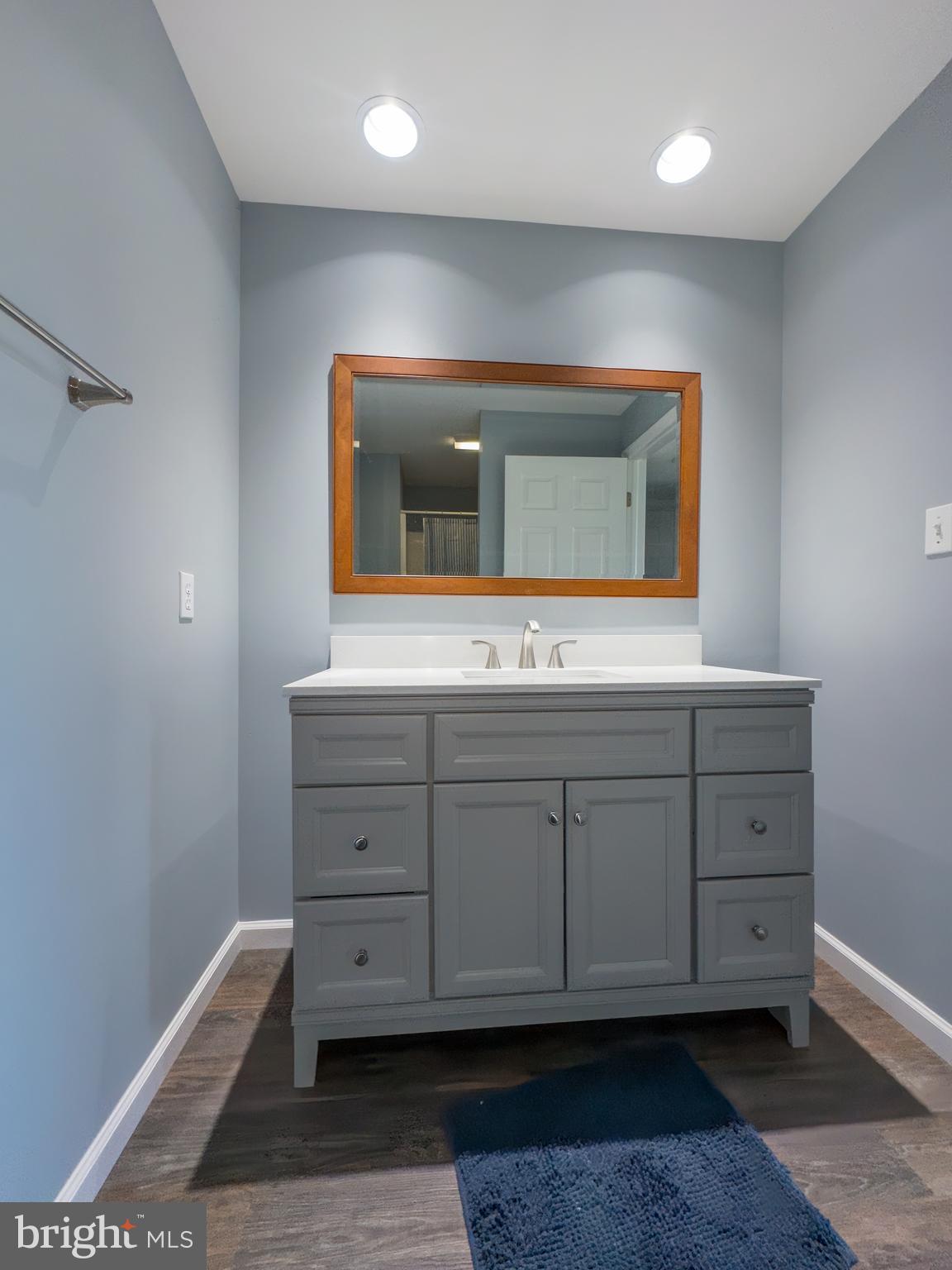 FOX HOLLOW - Residential