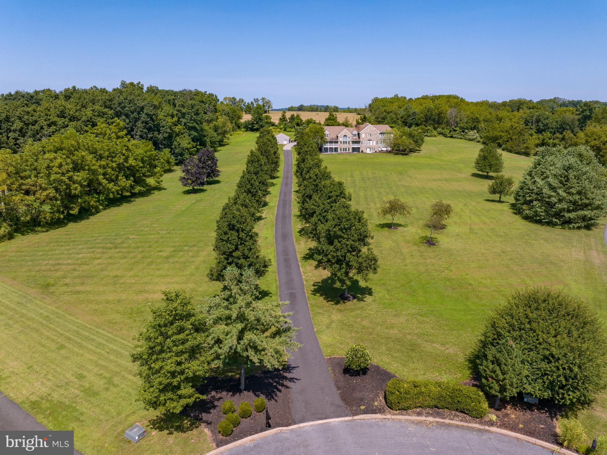 FOX HOLLOW - Residential