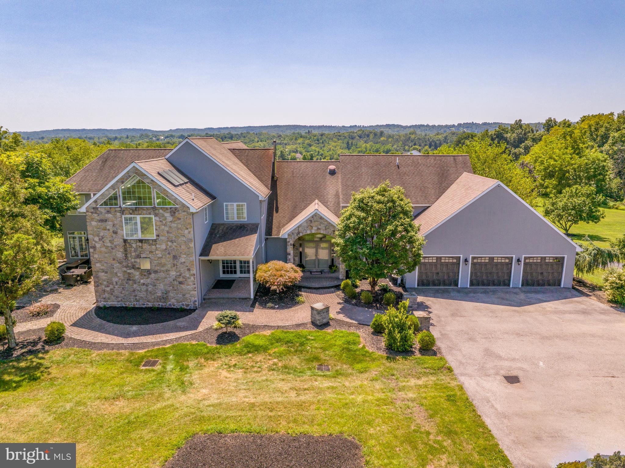 2100 FOX HOLLOW LANE