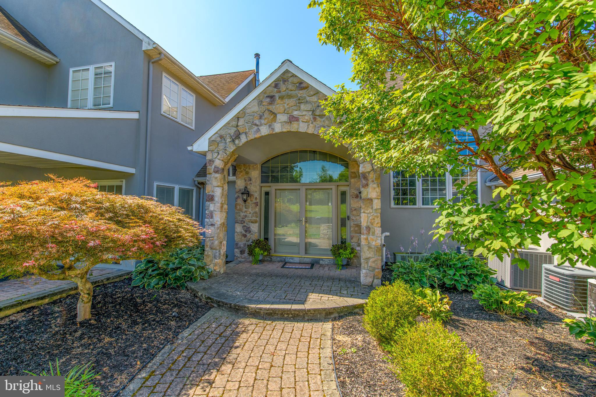 2100 FOX HOLLOW LANE