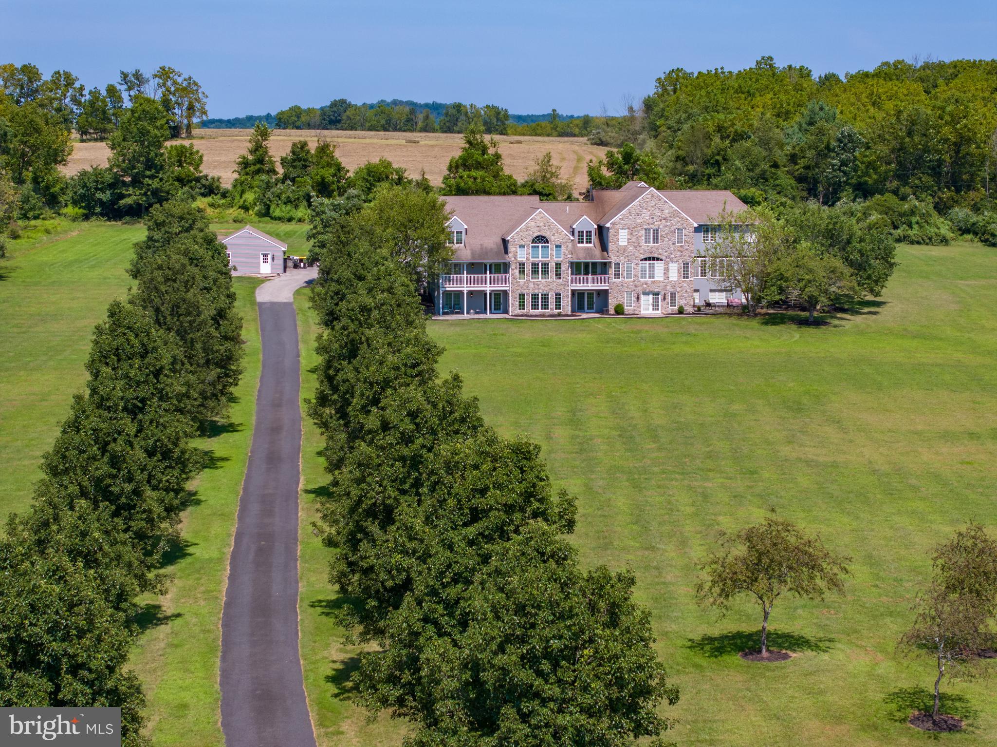 FOX HOLLOW - Residential