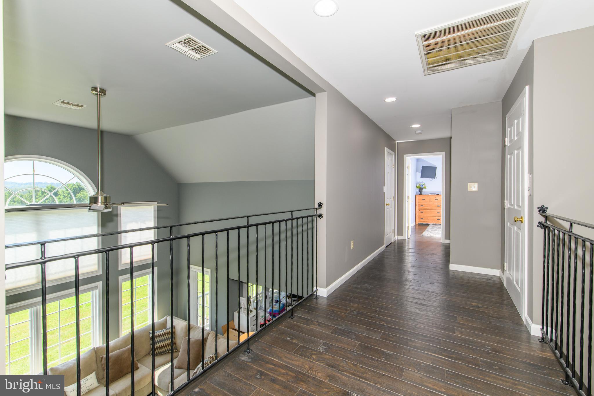 FOX HOLLOW - Residential