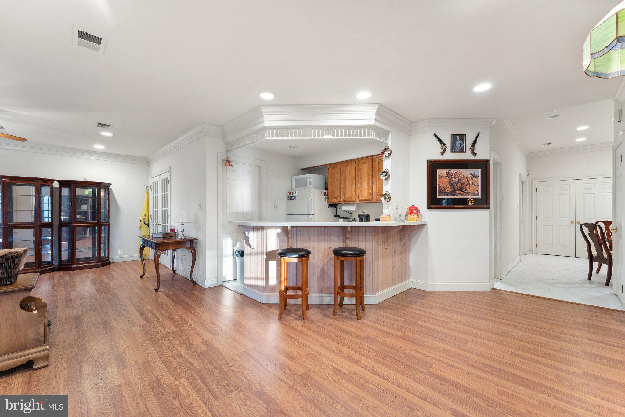 SENECA HUNT - Residential