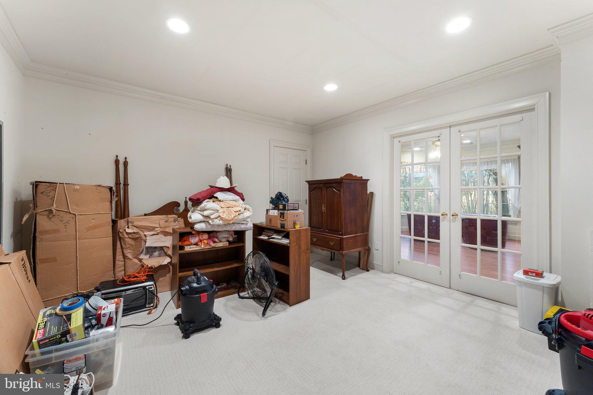 SENECA HUNT - Residential