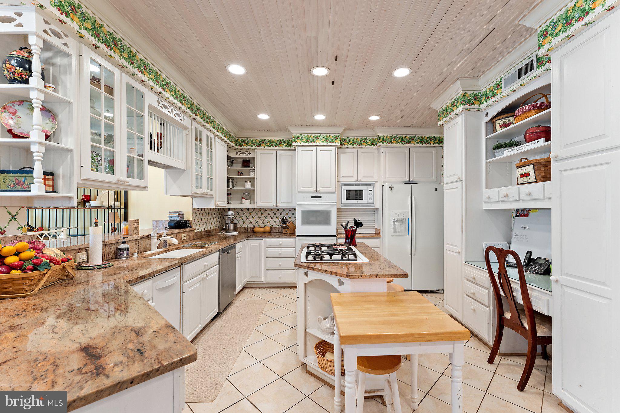 SENECA HUNT - Residential