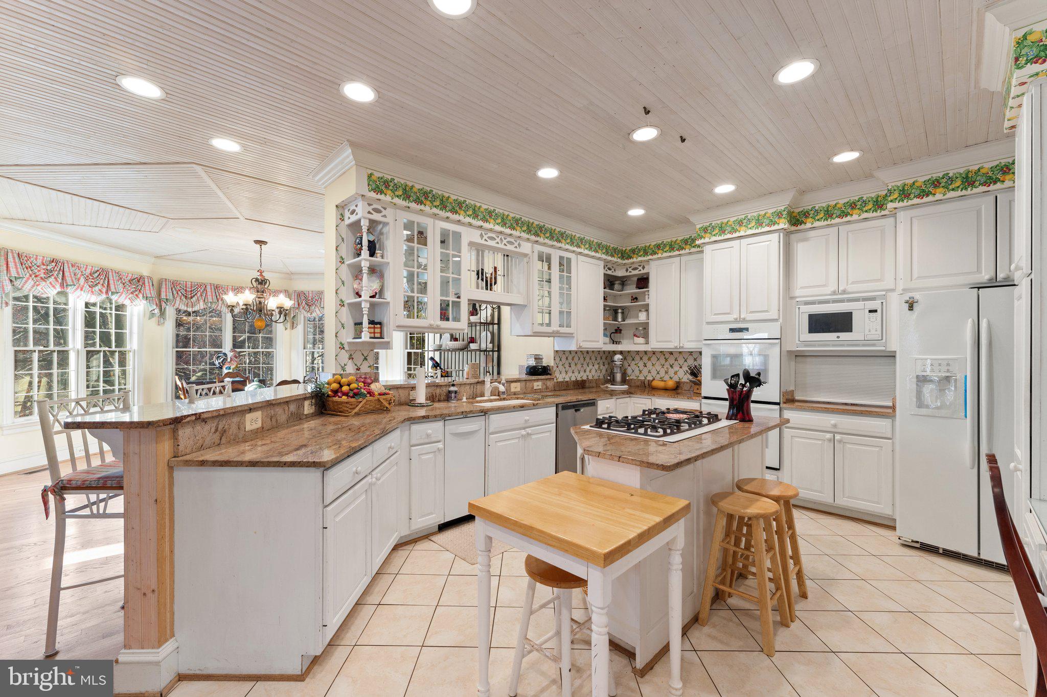 SENECA HUNT - Residential